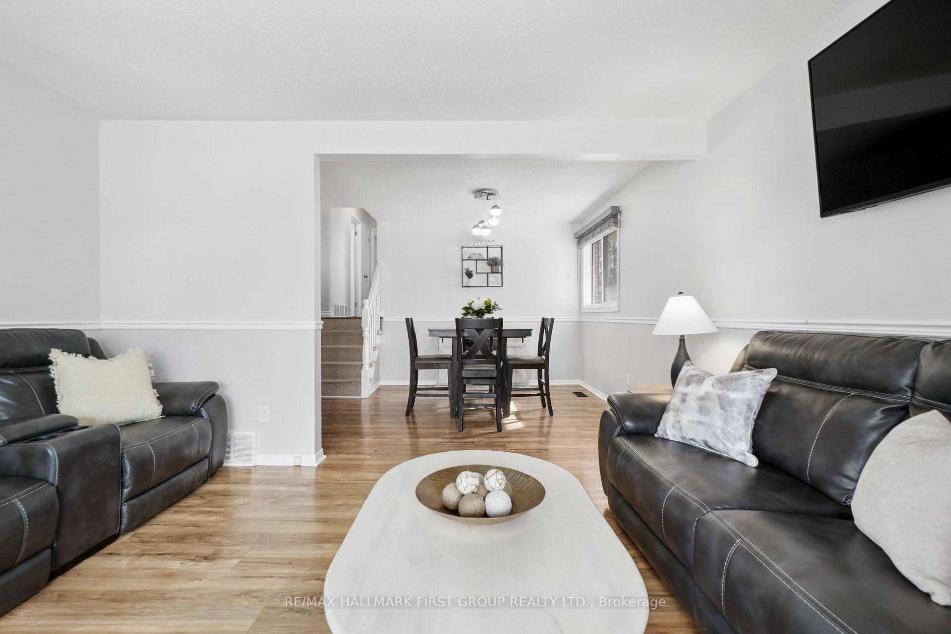 Photo 5 of 35 Meredith Crescent, Cobourg — HOMEH