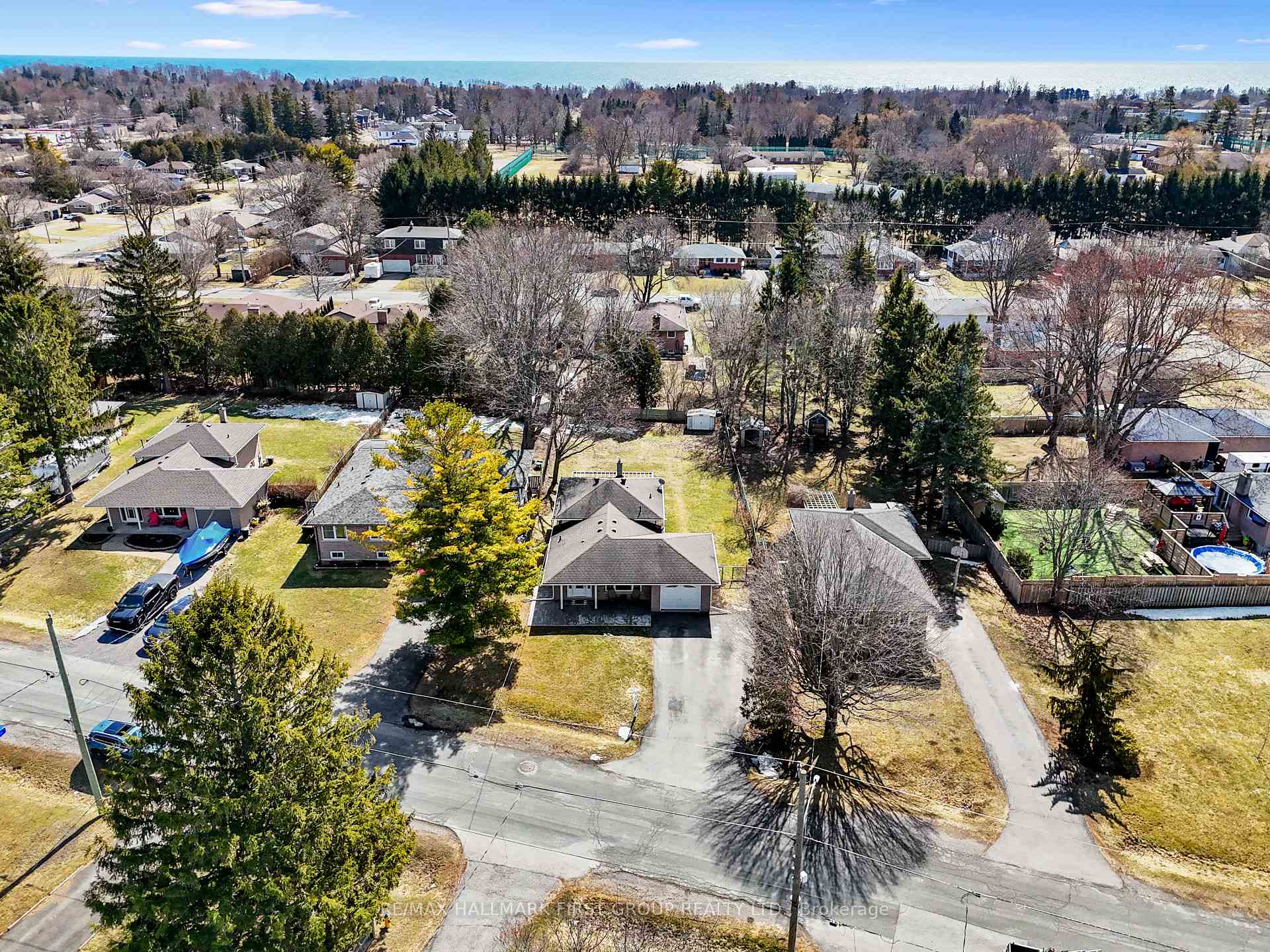 Photo 47 of 35 Meredith Crescent, Cobourg — HOMEH