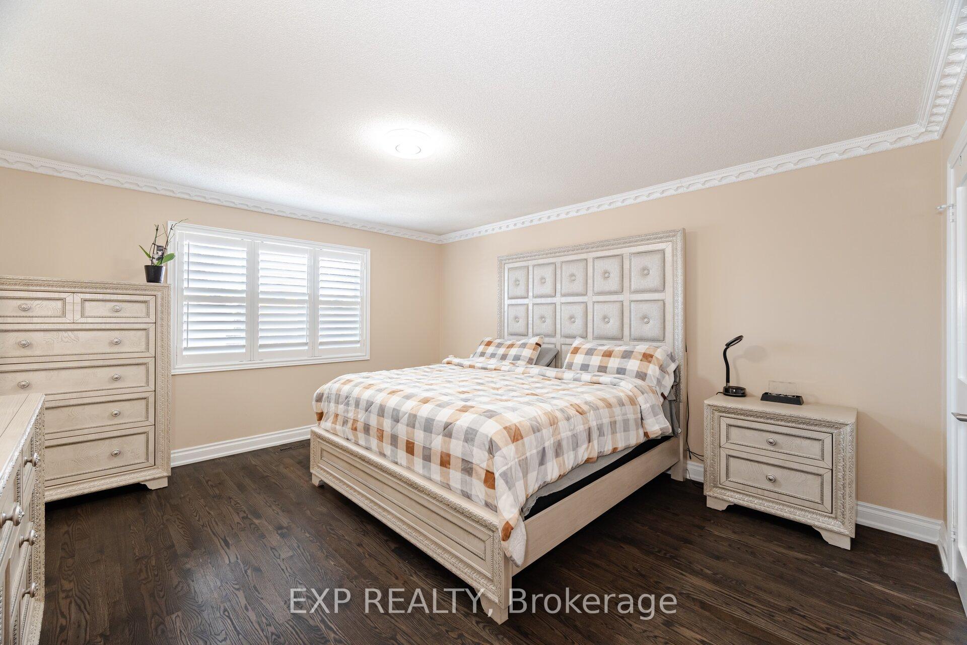 Photo 27 of 38 Wilcox Road, Vaughan, Maple — HOMEH