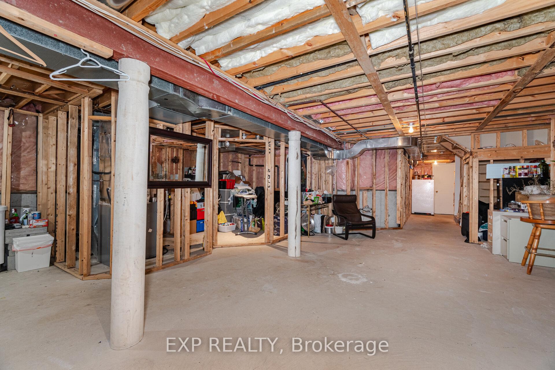 Photo 38 of 38 Wilcox Road, Vaughan, Maple — HOMEH