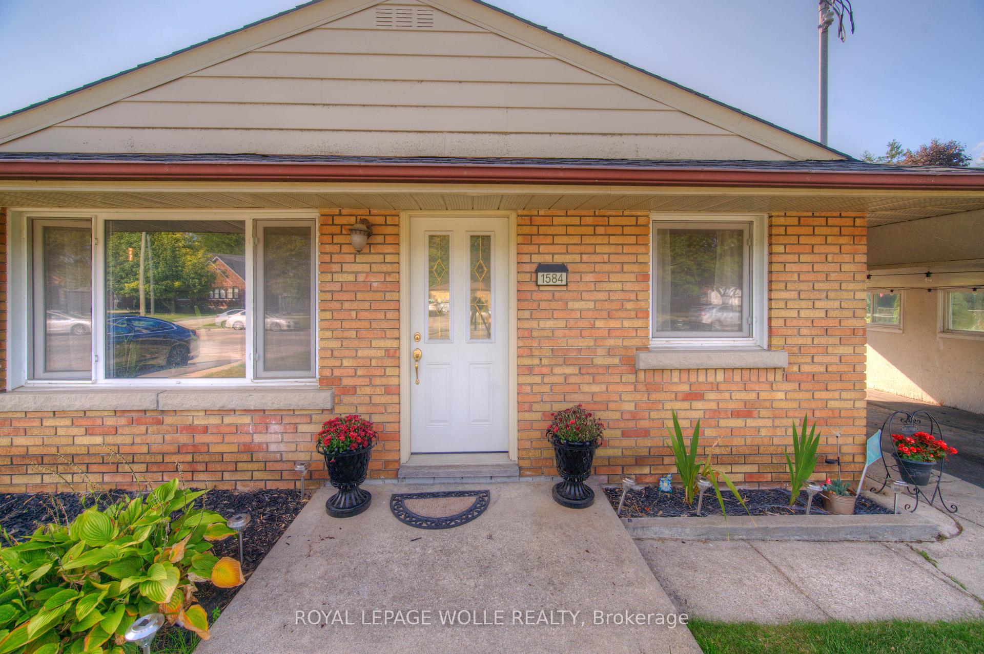 Photo 2 of 1584 Concession Road, Cambridge — HOMEH