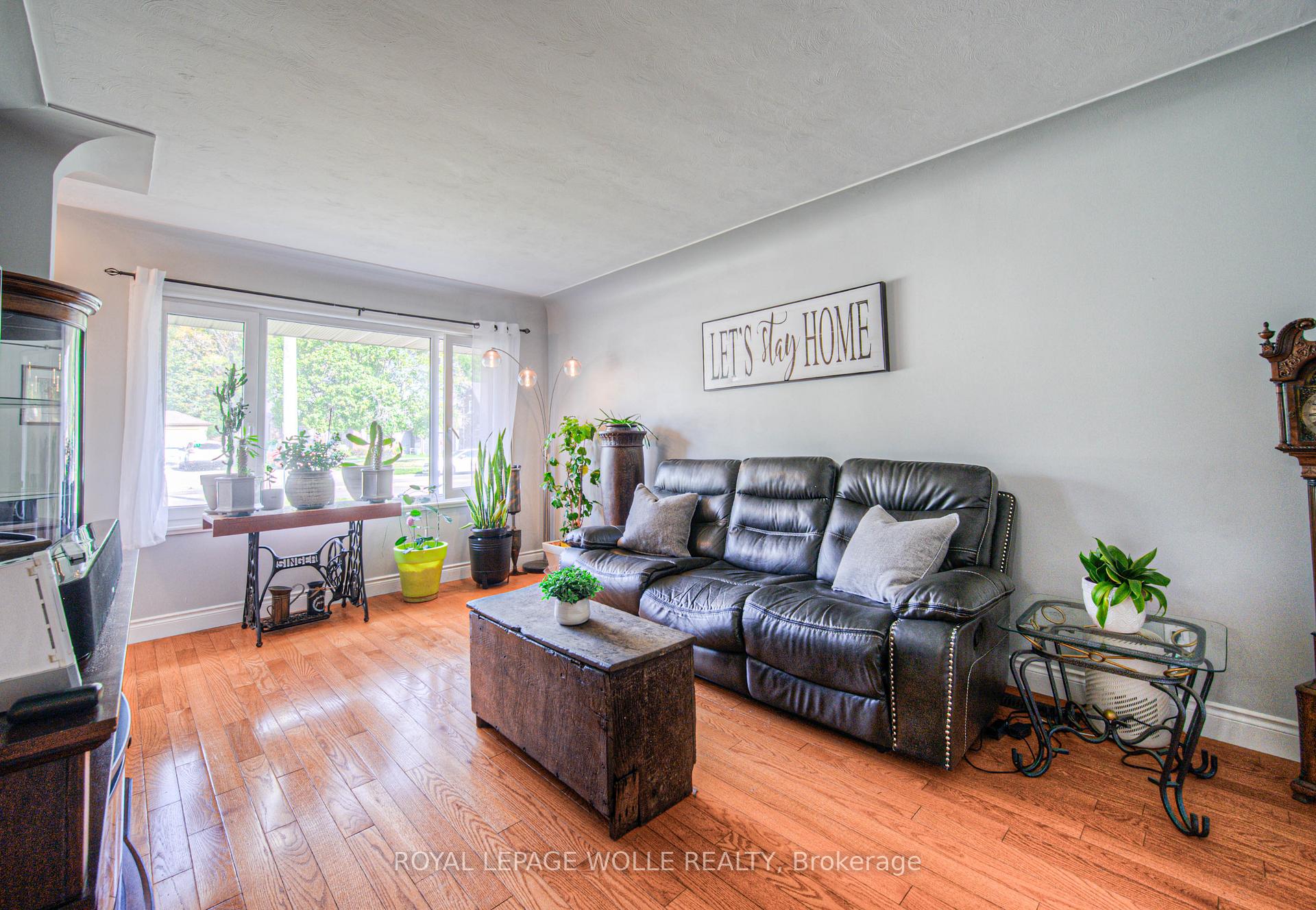 Photo 9 of 1584 Concession Road, Cambridge — HOMEH