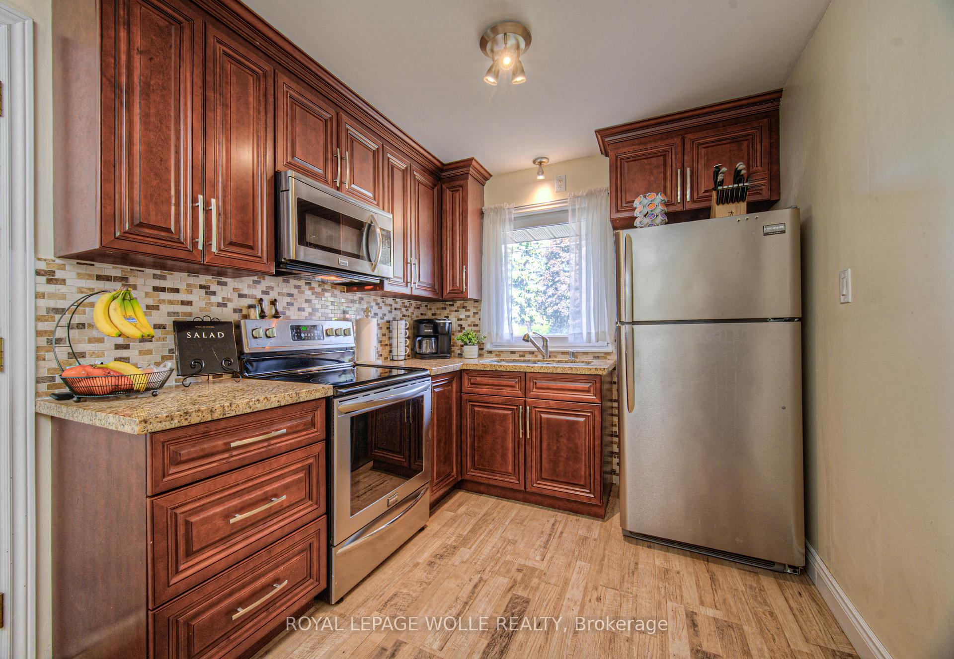 Photo 15 of 1584 Concession Road, Cambridge — HOMEH