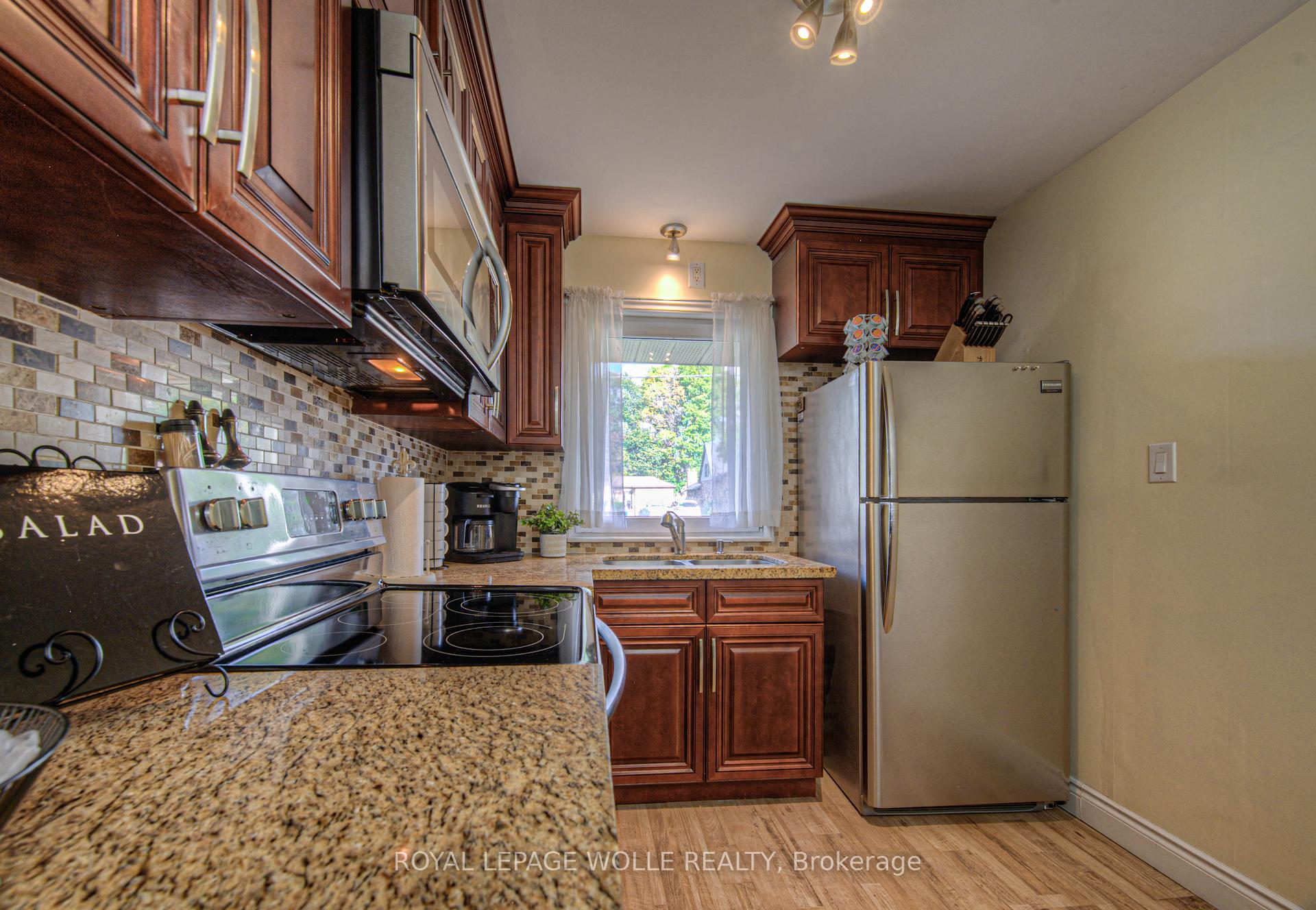 Photo 16 of 1584 Concession Road, Cambridge — HOMEH