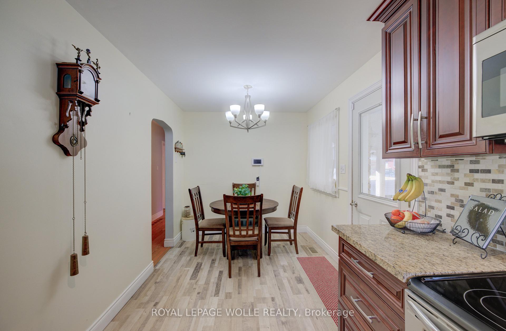 Photo 13 of 1584 Concession Road, Cambridge — HOMEH