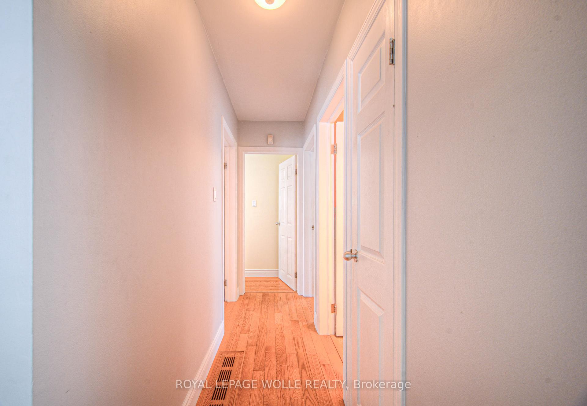 Photo 19 of 1584 Concession Road, Cambridge — HOMEH