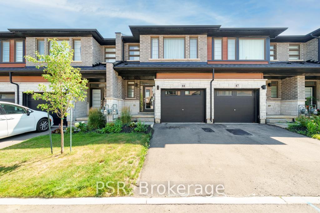 Front of Unit 88, 120 Court Drive