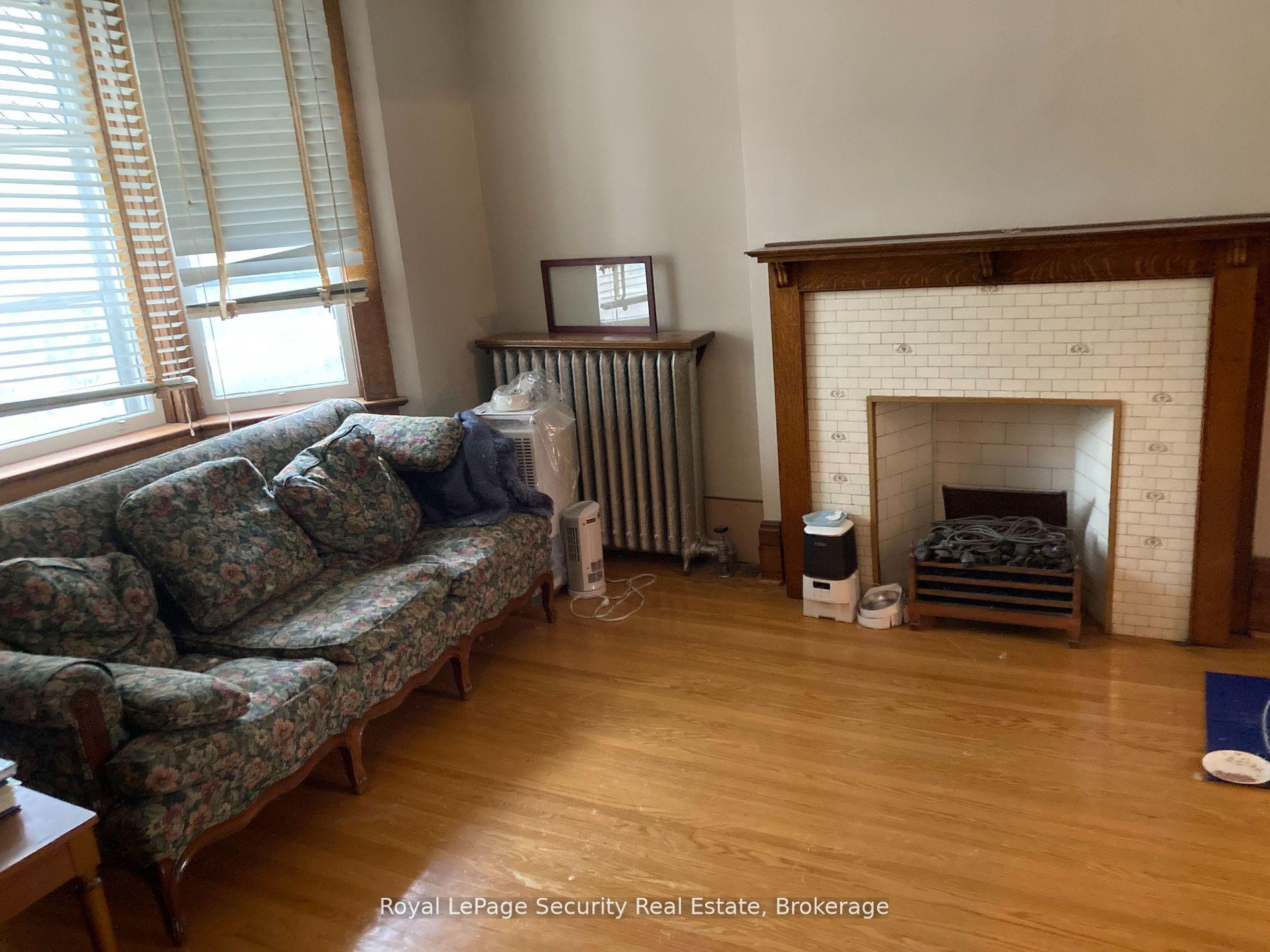 Photo 7 of 122 Delaware Avenue, Toronto, Palmerston-Little Italy — HOMEH