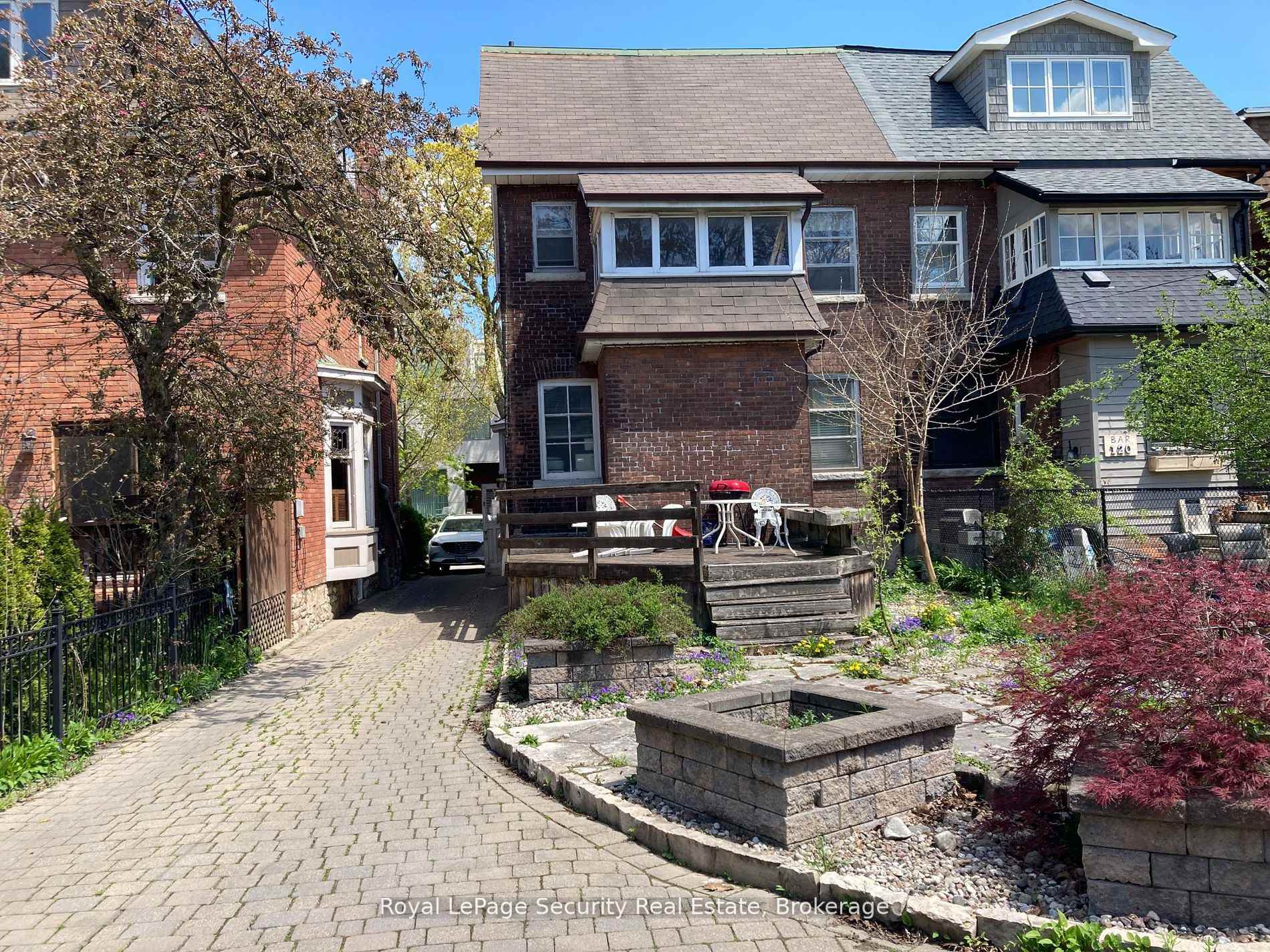 Photo 17 of 122 Delaware Avenue, Toronto, Palmerston-Little Italy — HOMEH