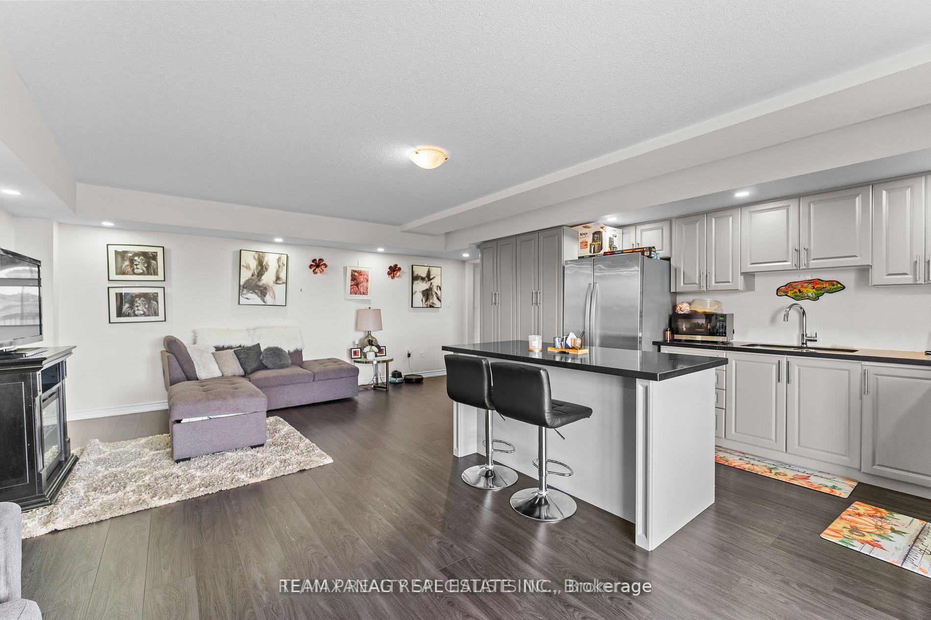 Photo 40 of 24 Wainwright Drive, Brampton, Northwest Brampton — HOMEH
