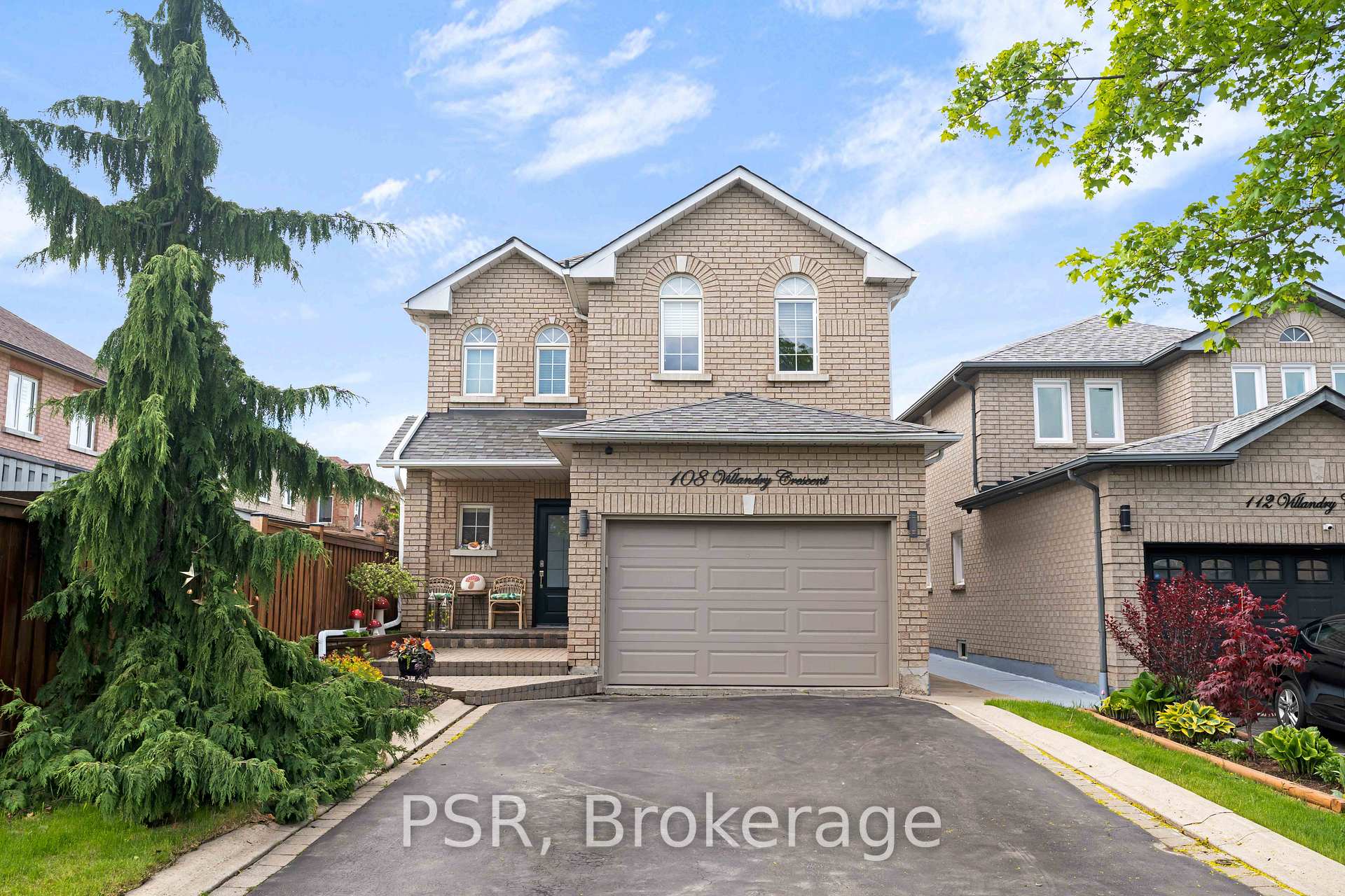 Front of 108 Villandry Crescent