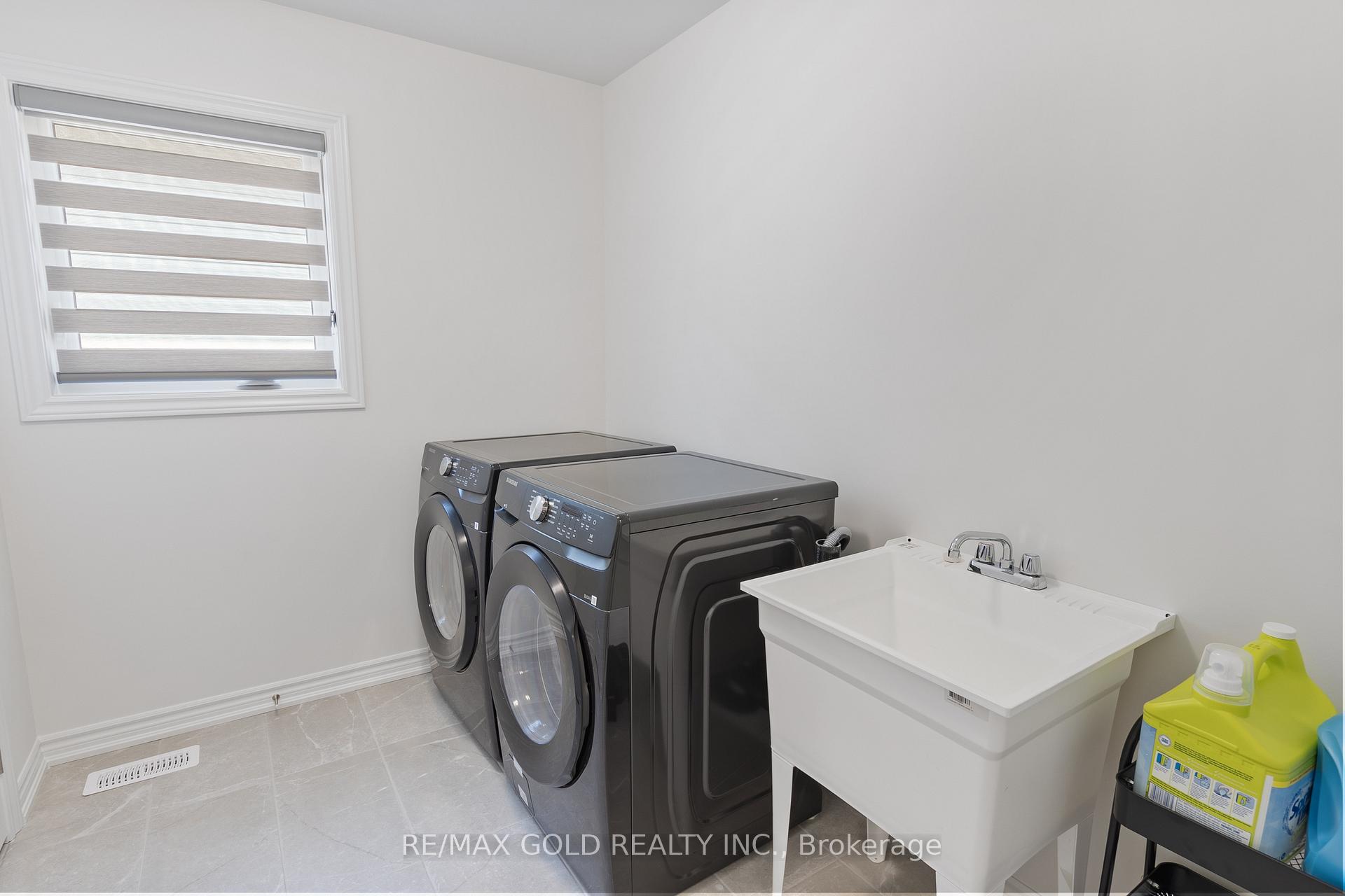 Photo 20 of 91 Phoenix Boulevard, Barrie, Painswick South — HOMEH