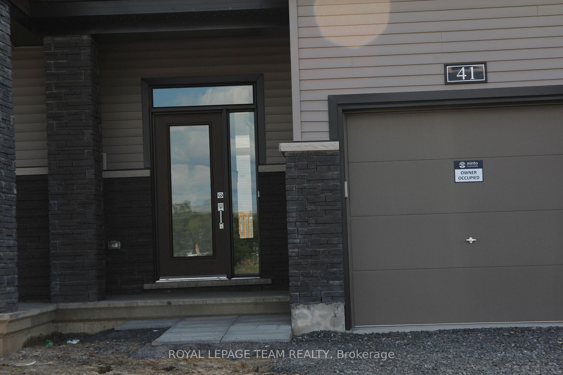 Front of 41 Finglas Court