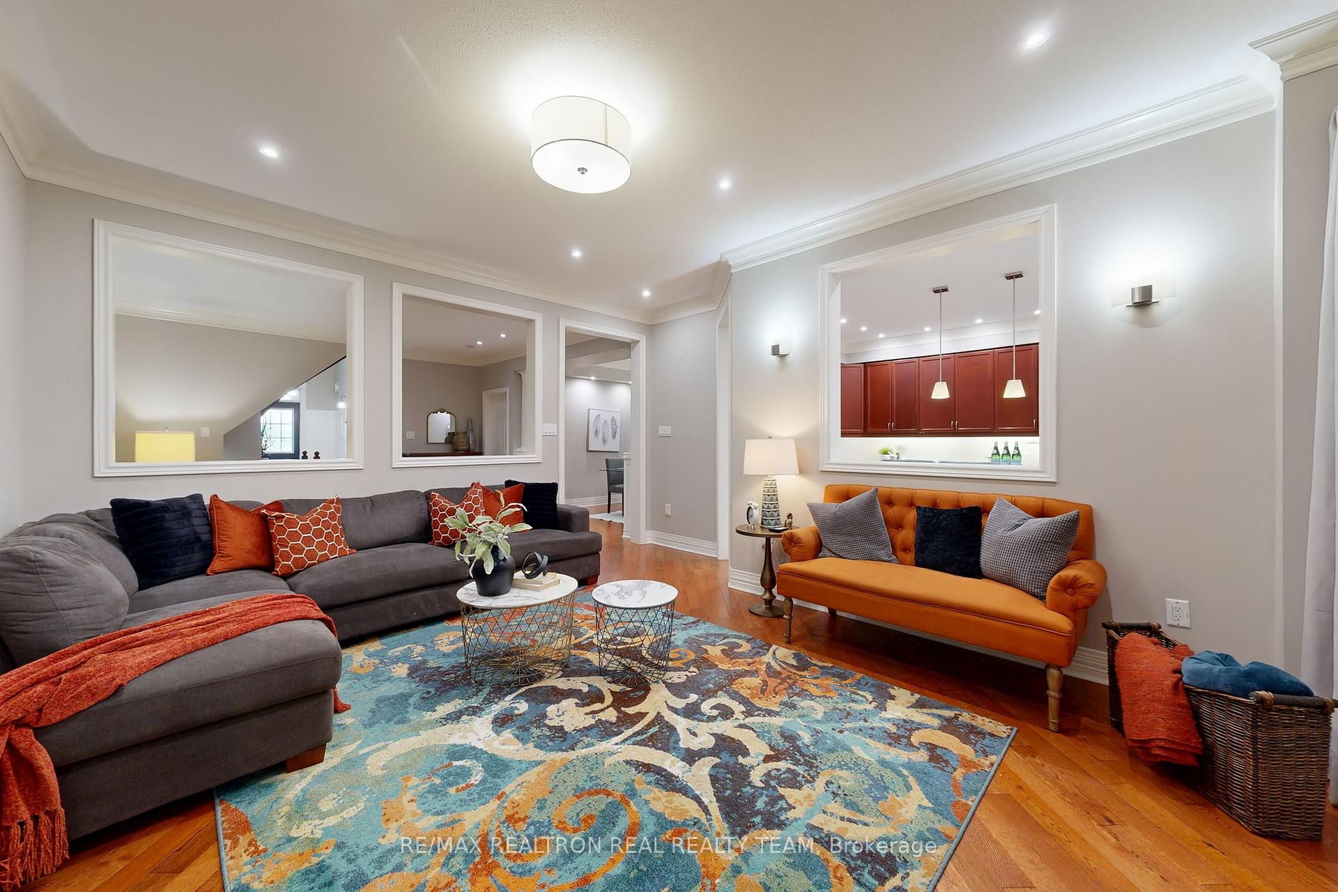 Photo 7 of 89 Cachet Boulevard, Whitby, Brooklin — HOMEH