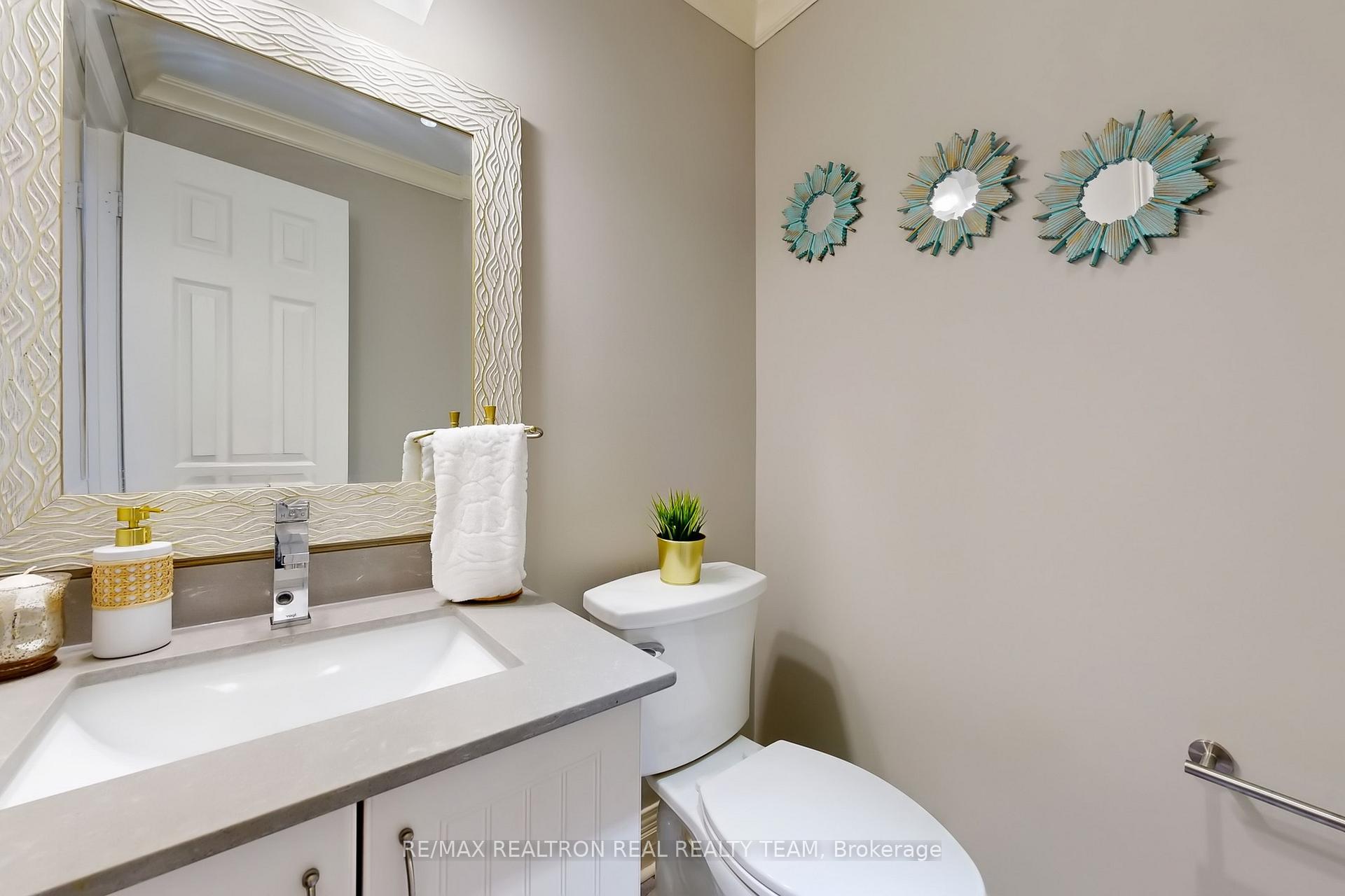 Photo 44 of 89 Cachet Boulevard, Whitby, Brooklin — HOMEH