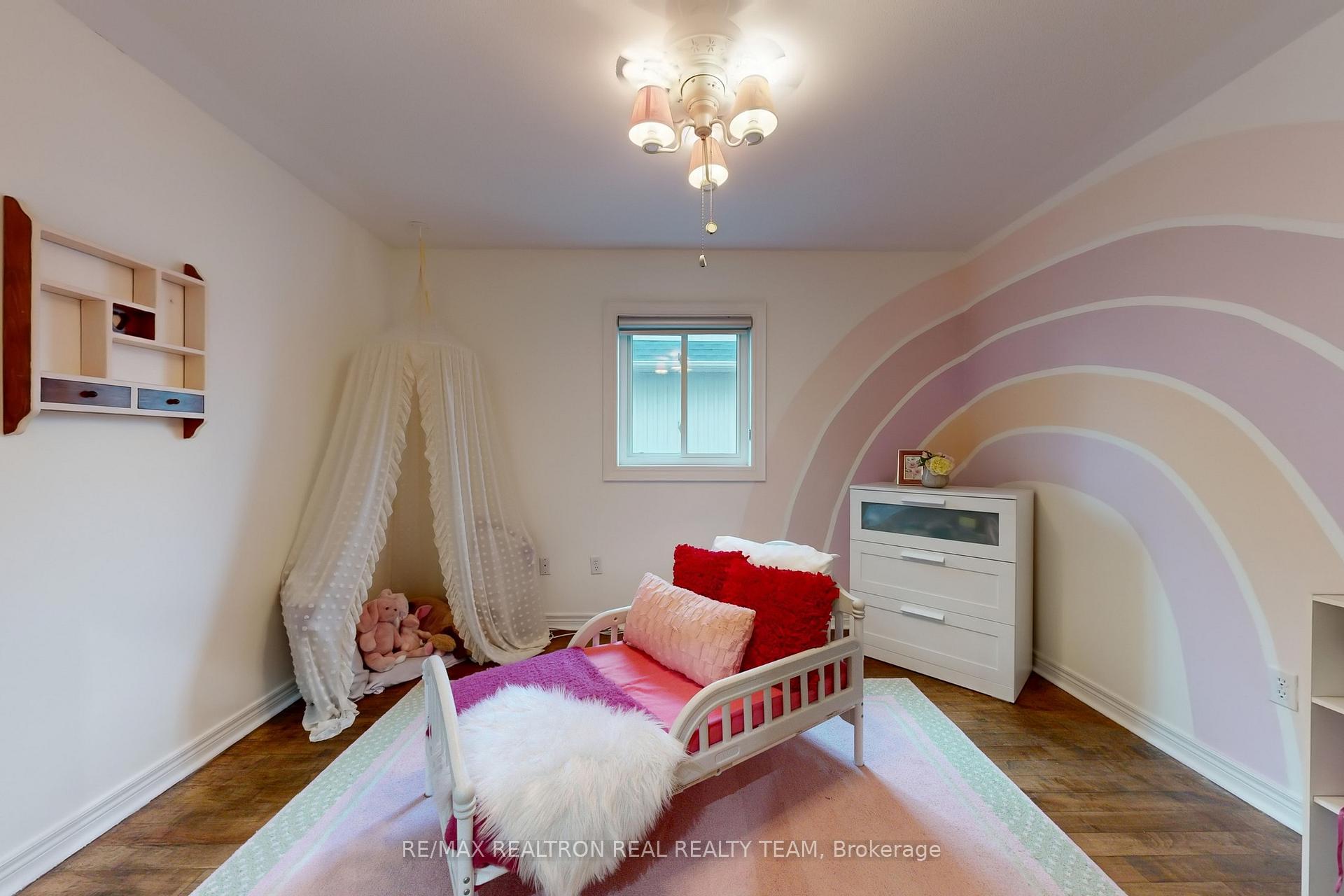 Photo 25 of 89 Cachet Boulevard, Whitby, Brooklin — HOMEH
