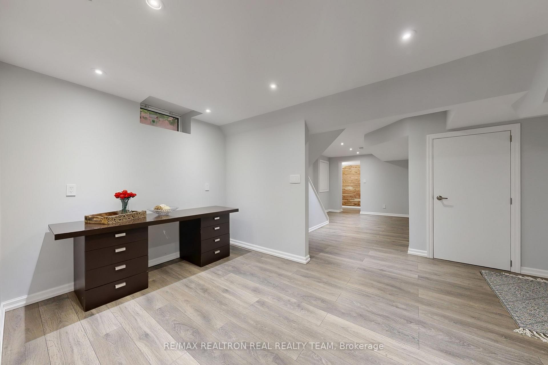 Photo 49 of 89 Cachet Boulevard, Whitby, Brooklin — HOMEH