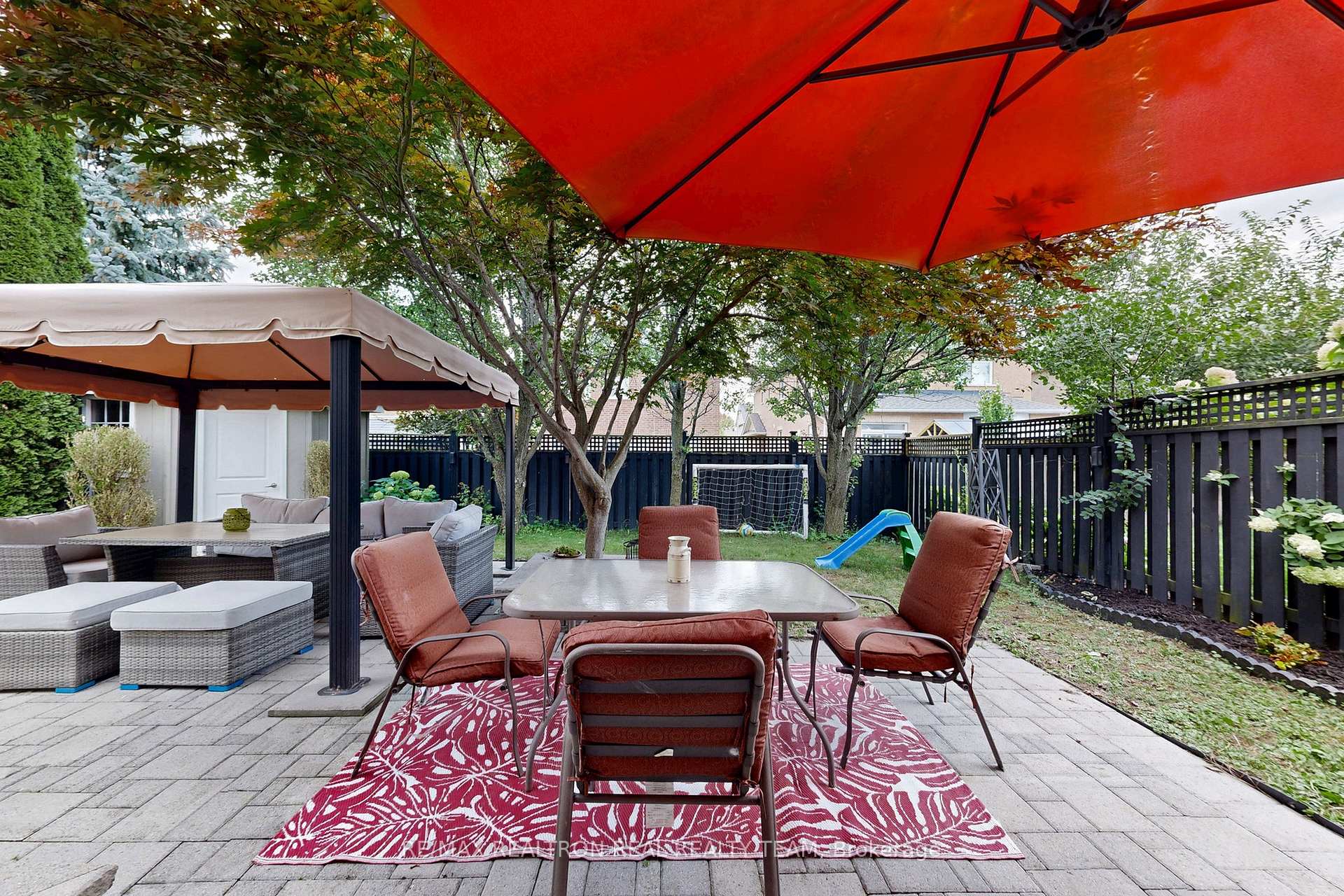Photo 45 of 89 Cachet Boulevard, Whitby, Brooklin — HOMEH