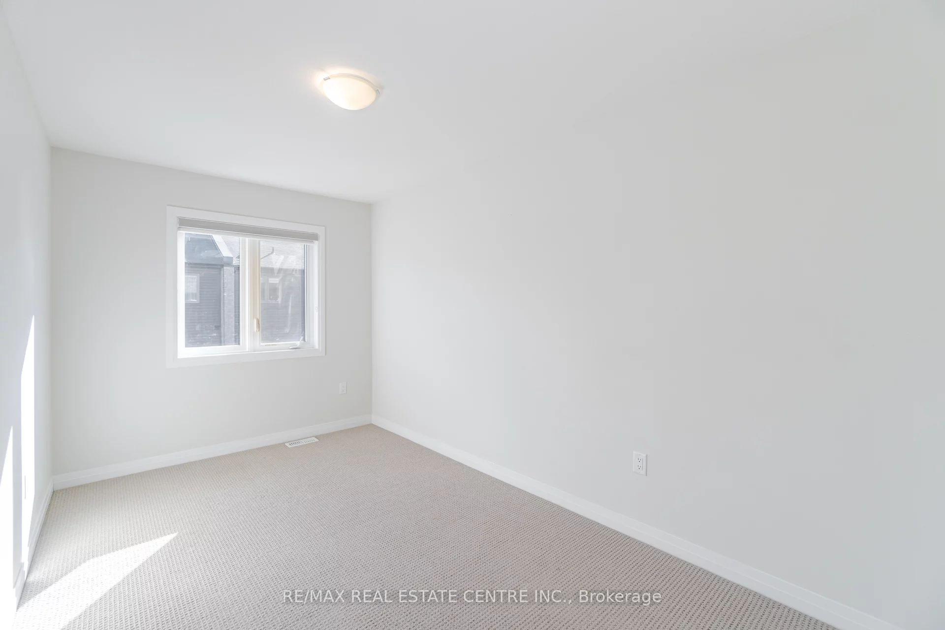 Photo 20 of Unit 48, 30 Times Square Boulevard, Hamilton, Stoney Creek Mountain — HOMEH