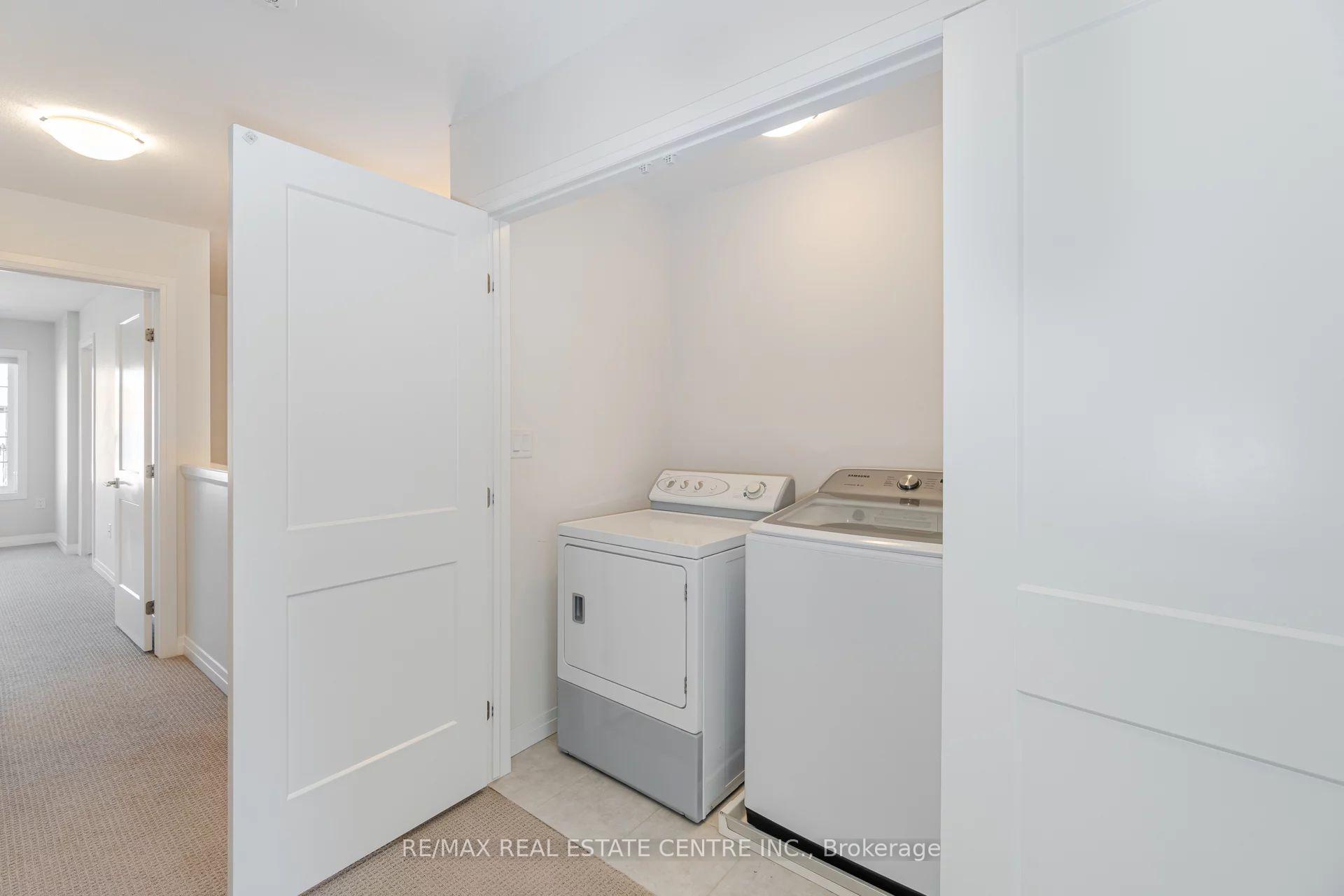 Photo 26 of Unit 48, 30 Times Square Boulevard, Hamilton, Stoney Creek Mountain — HOMEH