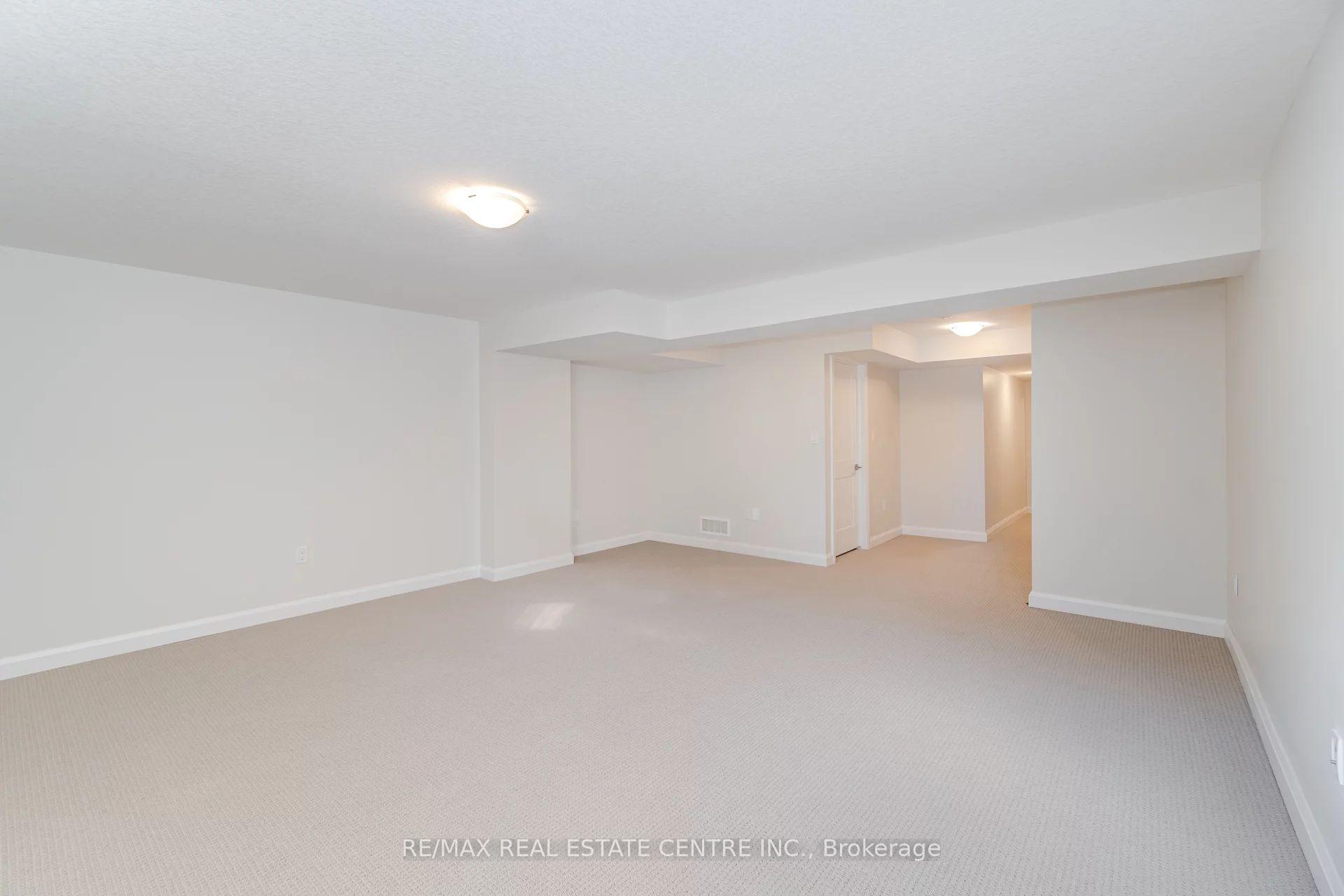Photo 28 of Unit 48, 30 Times Square Boulevard, Hamilton, Stoney Creek Mountain — HOMEH
