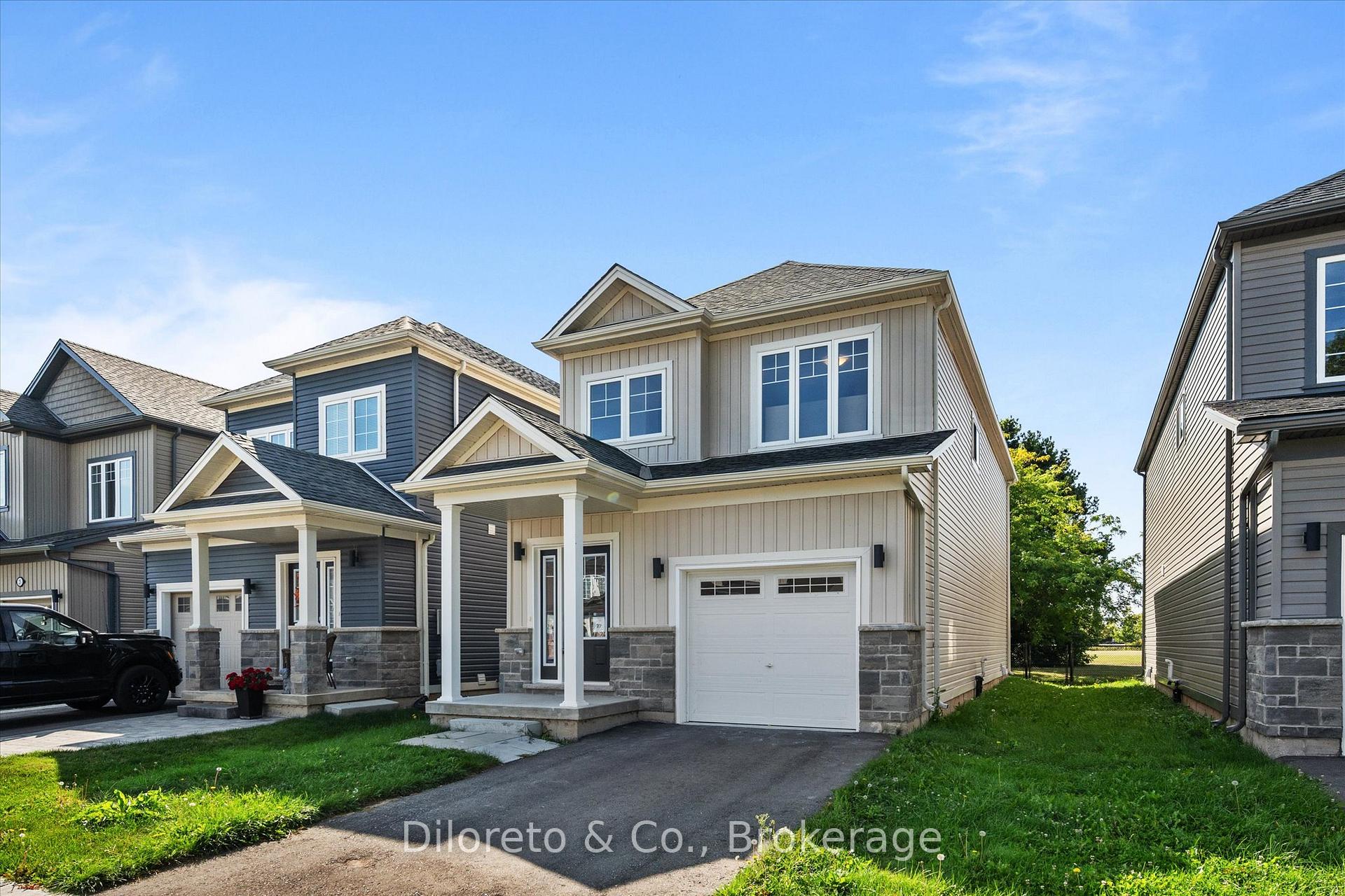 Photo 2 of 29 Bromley Drive, St. Catharines, Port Weller — HOMEH