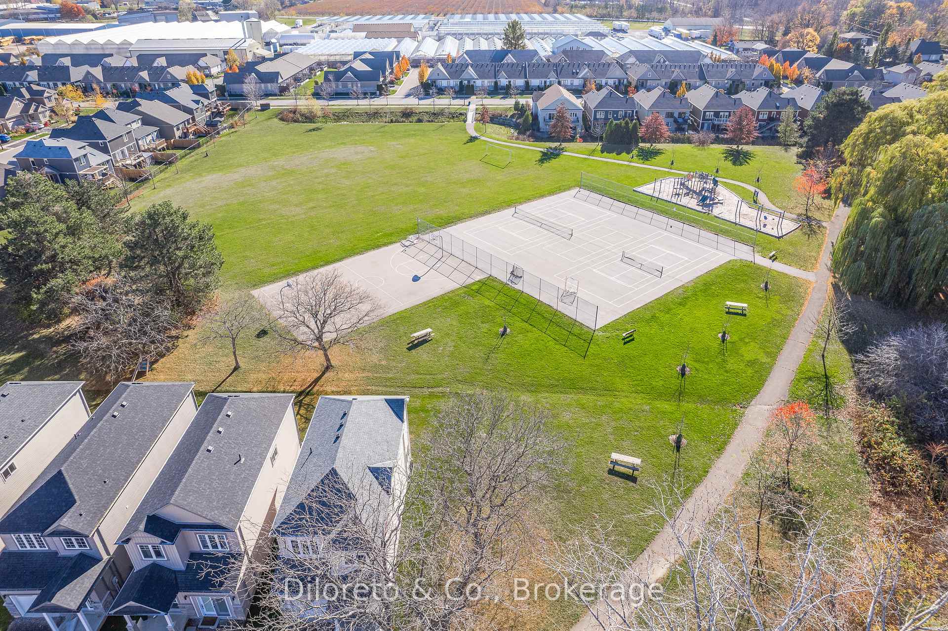 Photo 47 of 29 Bromley Drive, St. Catharines, Port Weller — HOMEH