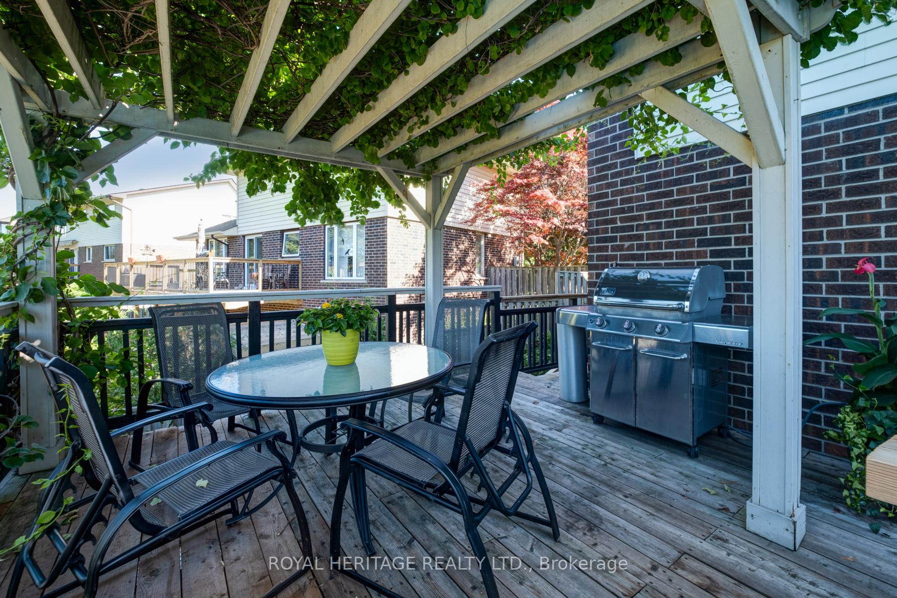 Photo 35 of 10 Anstead Crescent, Ajax, South West — HOMEH