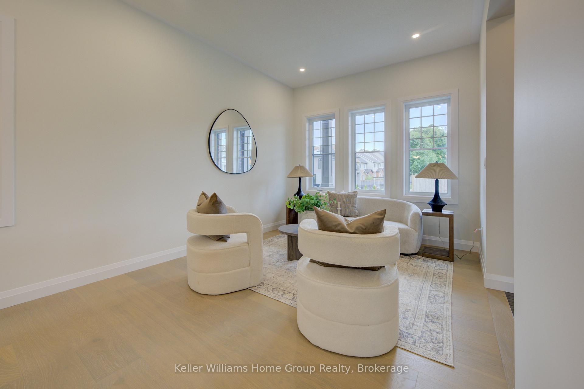 Photo 3 of 210 Carrington Drive, Guelph, Kortright West — HOMEH