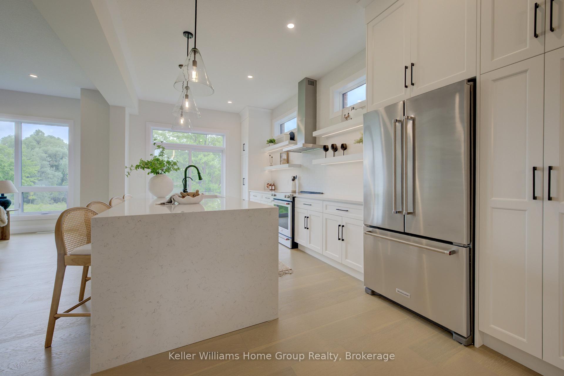 Photo 7 of 210 Carrington Drive, Guelph, Kortright West — HOMEH