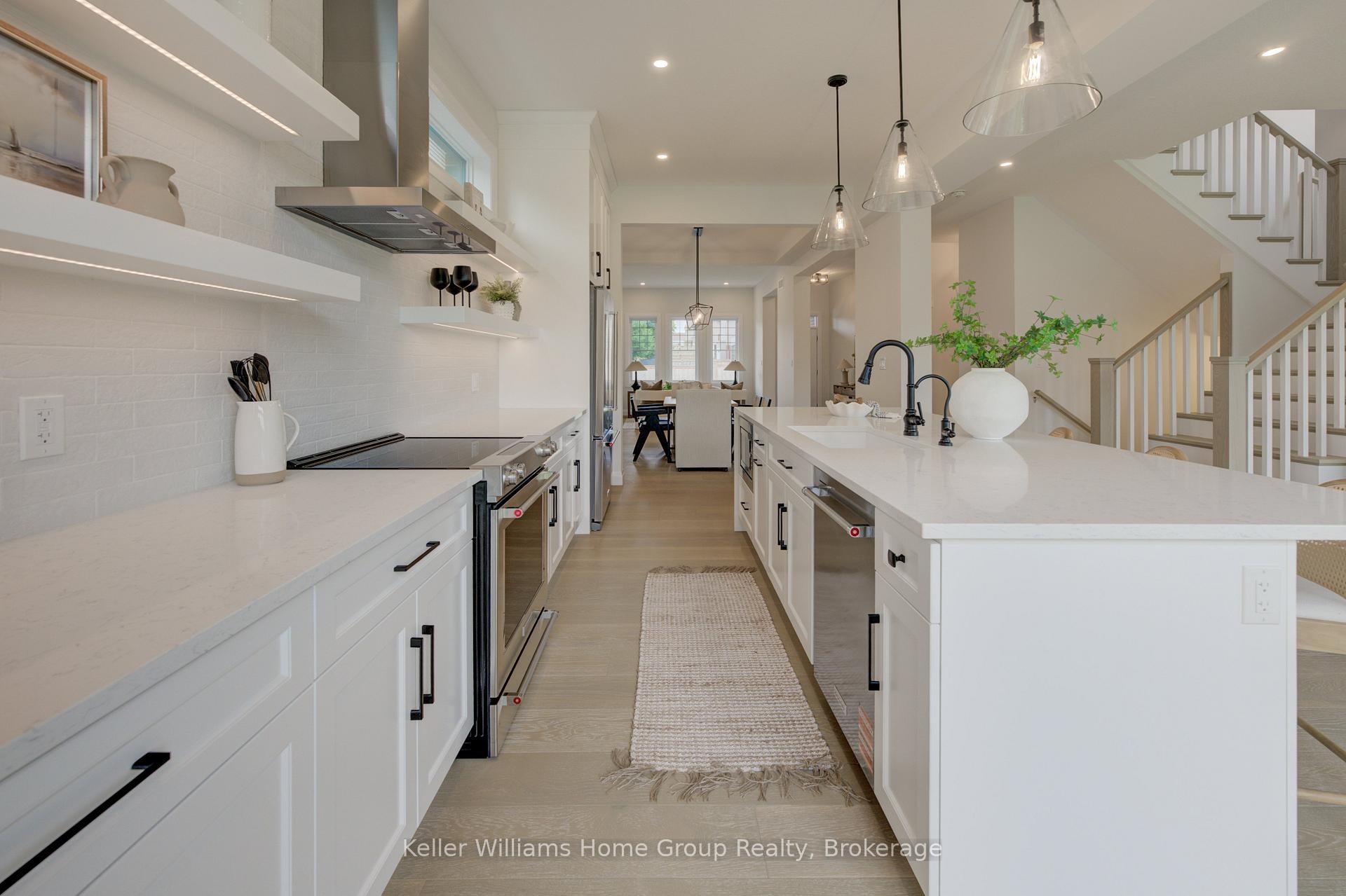 Photo 10 of 210 Carrington Drive, Guelph, Kortright West — HOMEH