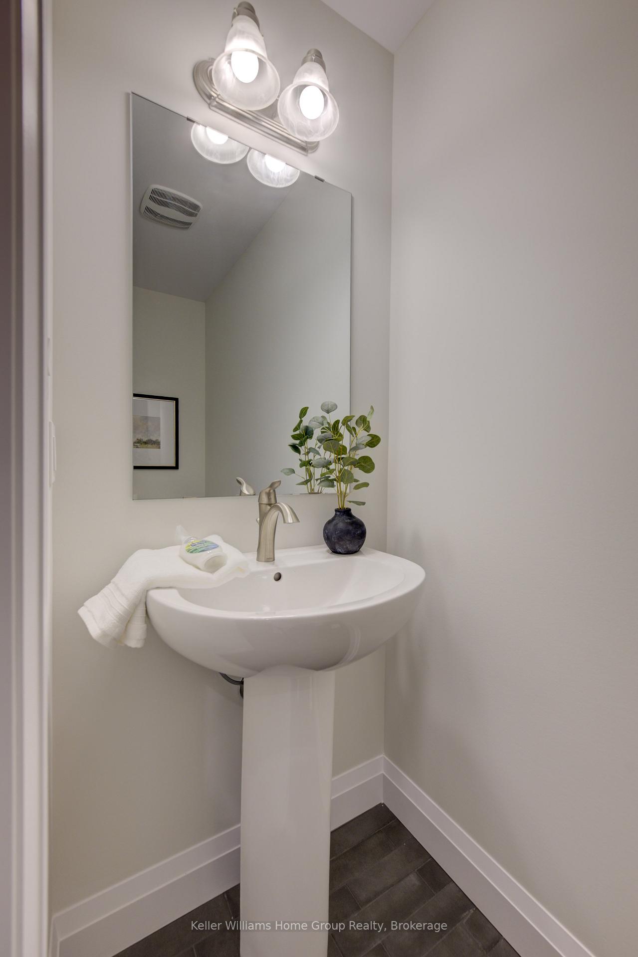 Photo 16 of 210 Carrington Drive, Guelph, Kortright West — HOMEH