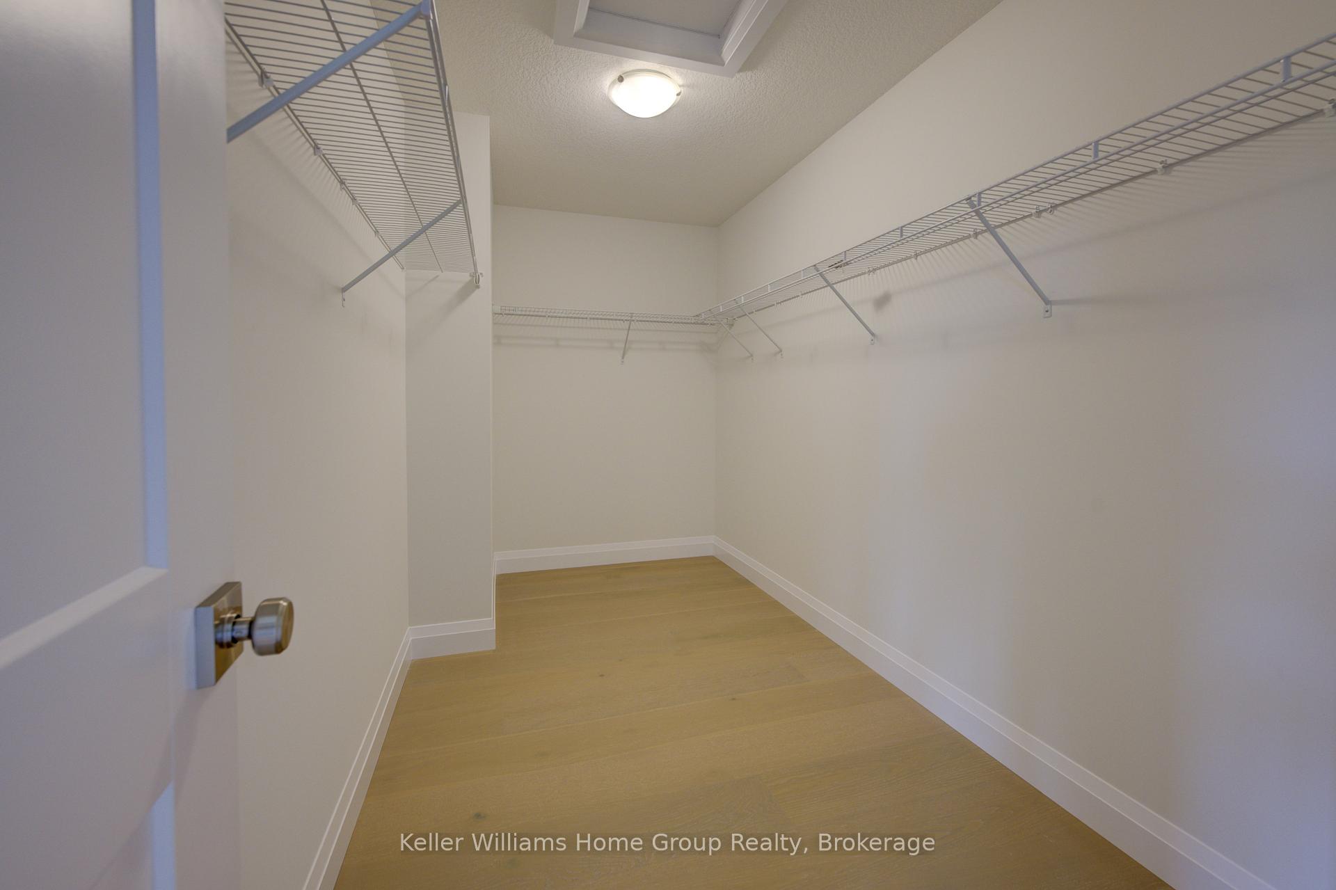 Photo 30 of 210 Carrington Drive, Guelph, Kortright West — HOMEH