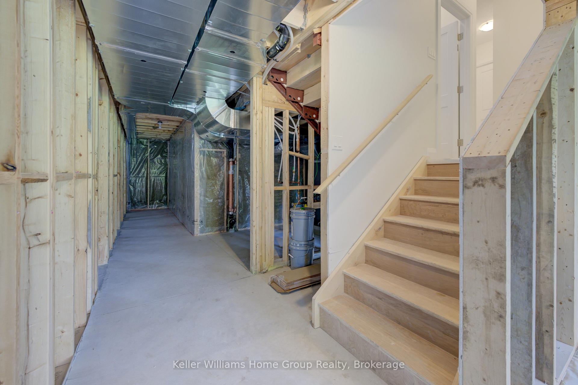Photo 45 of 210 Carrington Drive, Guelph, Kortright West — HOMEH