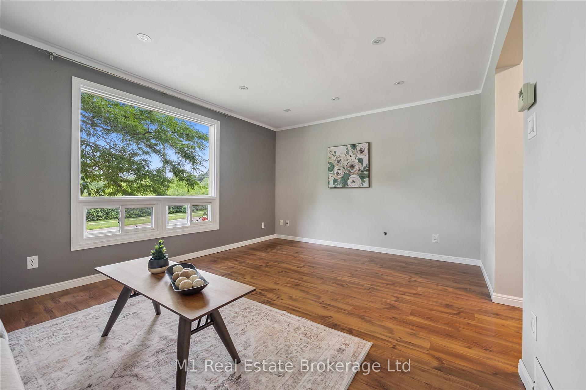 Photo 7 of 304 Cole Road, Guelph, Kortright West — HOMEH