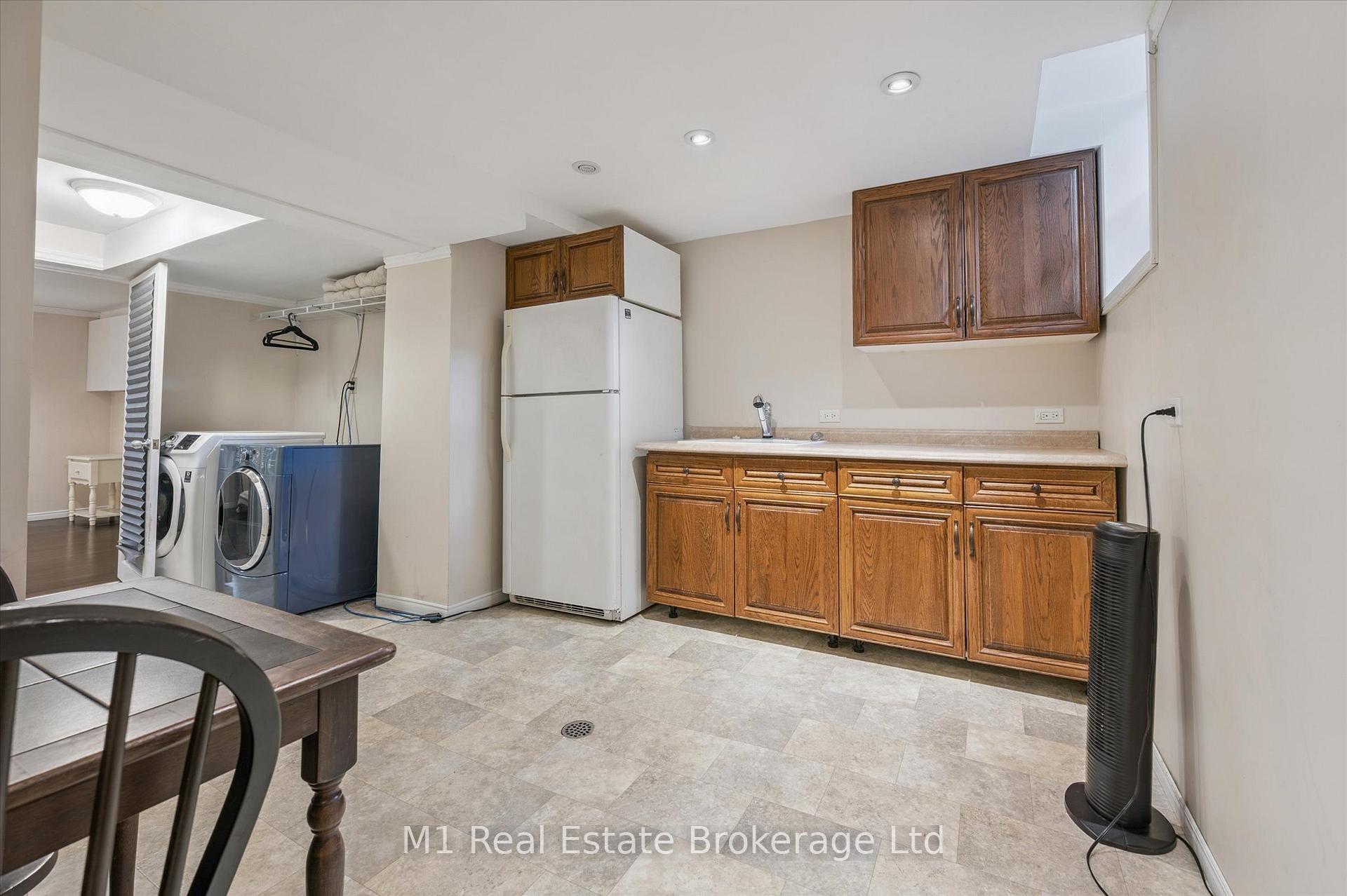 Photo 16 of 304 Cole Road, Guelph, Kortright West — HOMEH