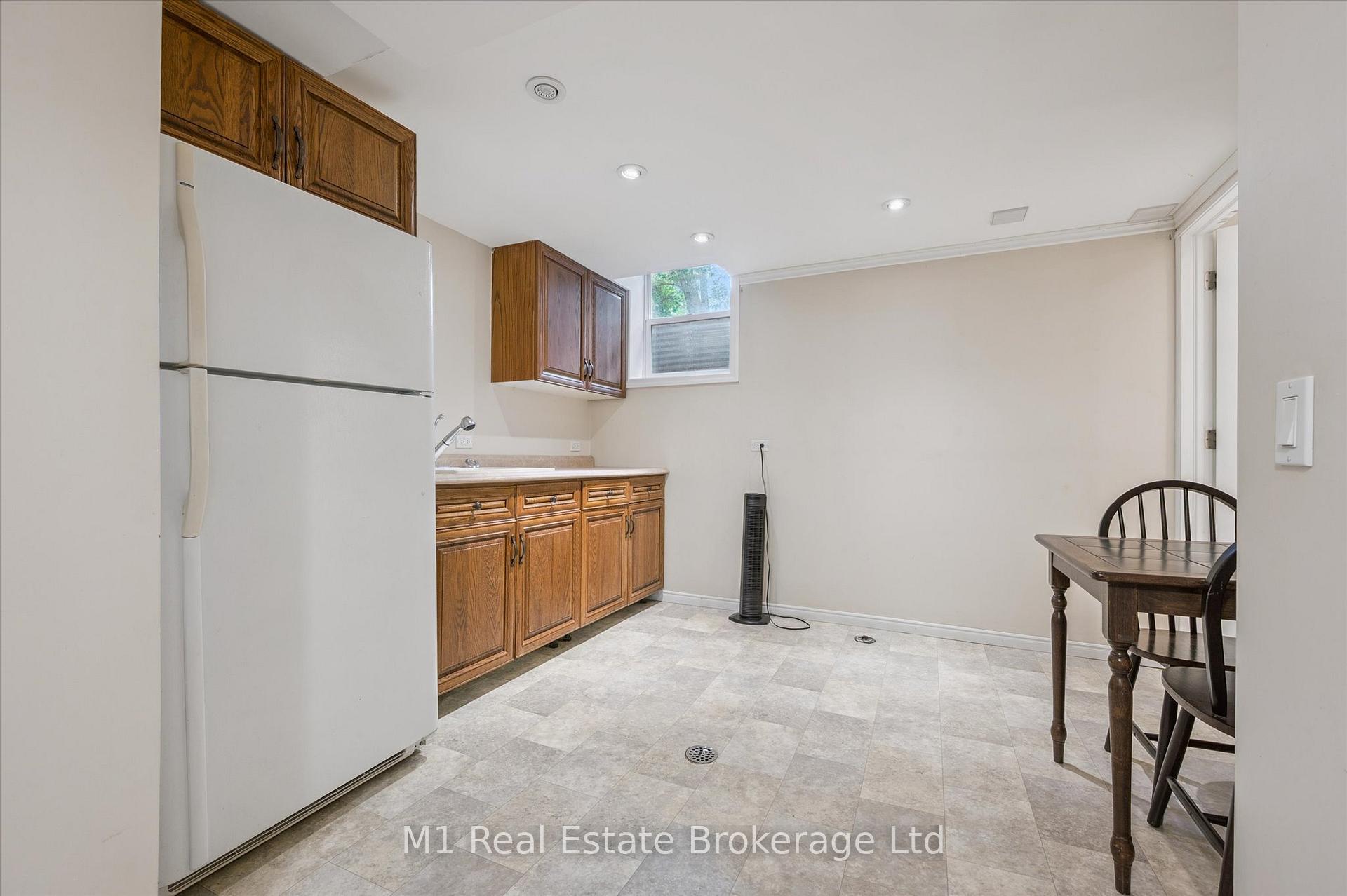 Photo 17 of 304 Cole Road, Guelph, Kortright West — HOMEH