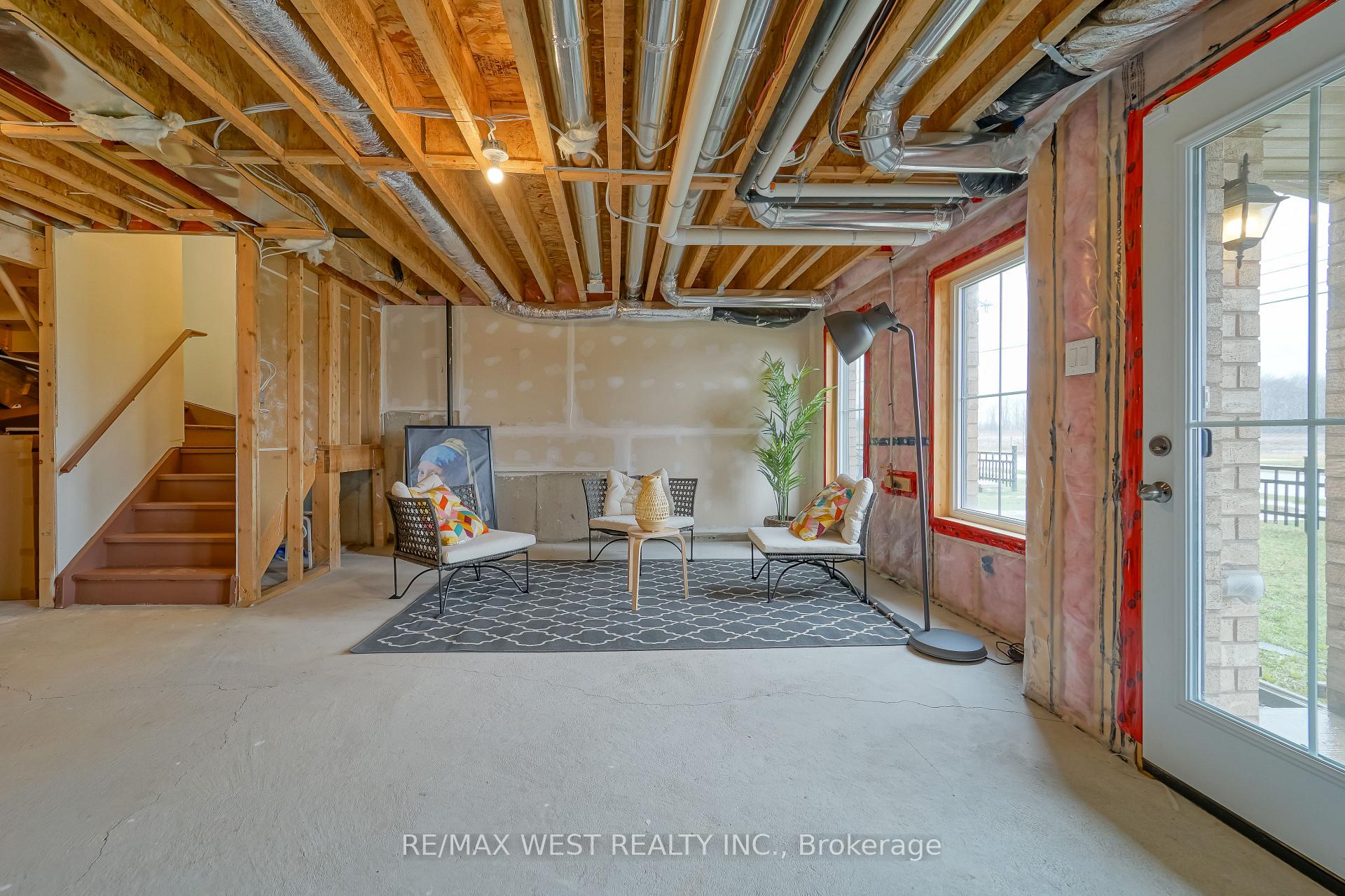 Photo 27 of 74 Pagebrook Crescent, Hamilton, Stoney Creek Mountain — HOMEH