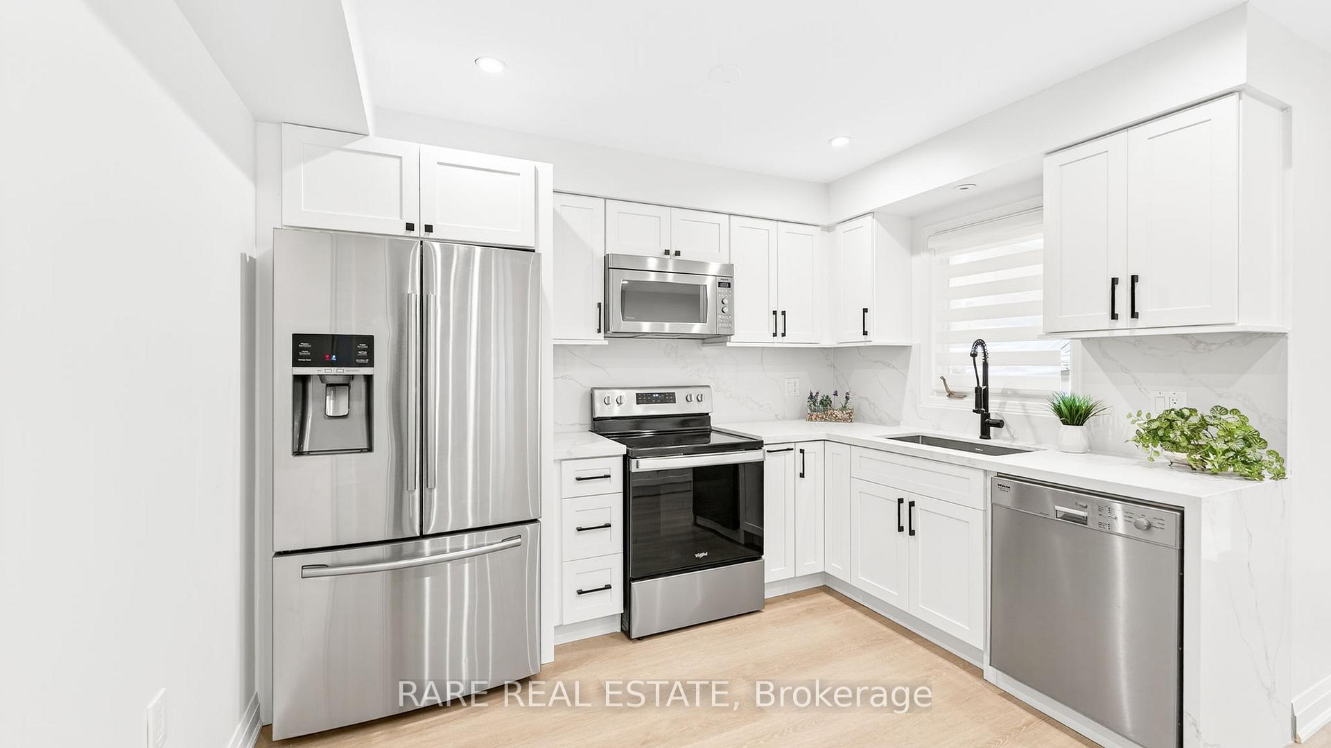 Photo 4 of 6 Carmichael Drive, Whitby, Pringle Creek — HOMEH