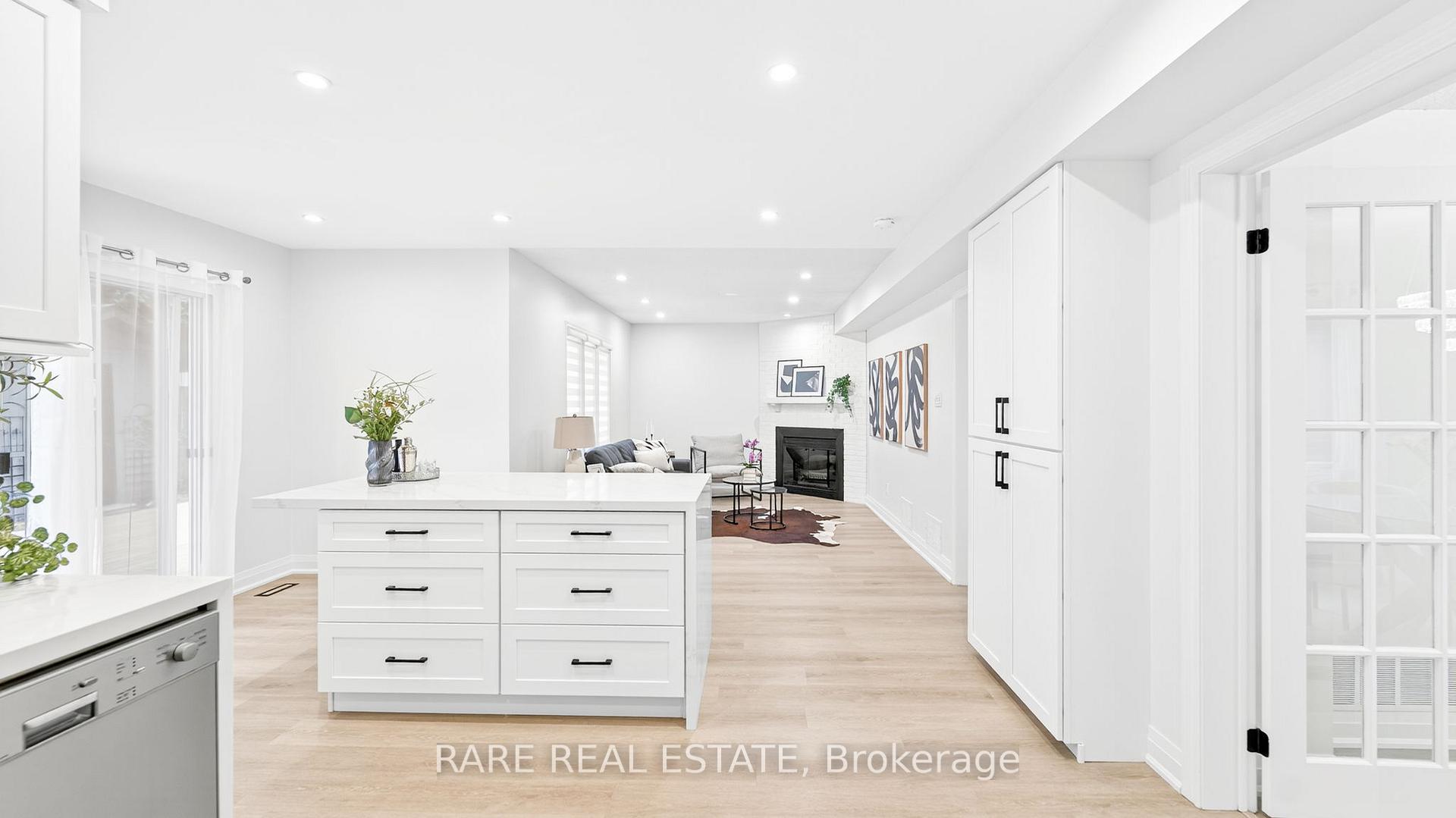 Photo 17 of 6 Carmichael Drive, Whitby, Pringle Creek — HOMEH