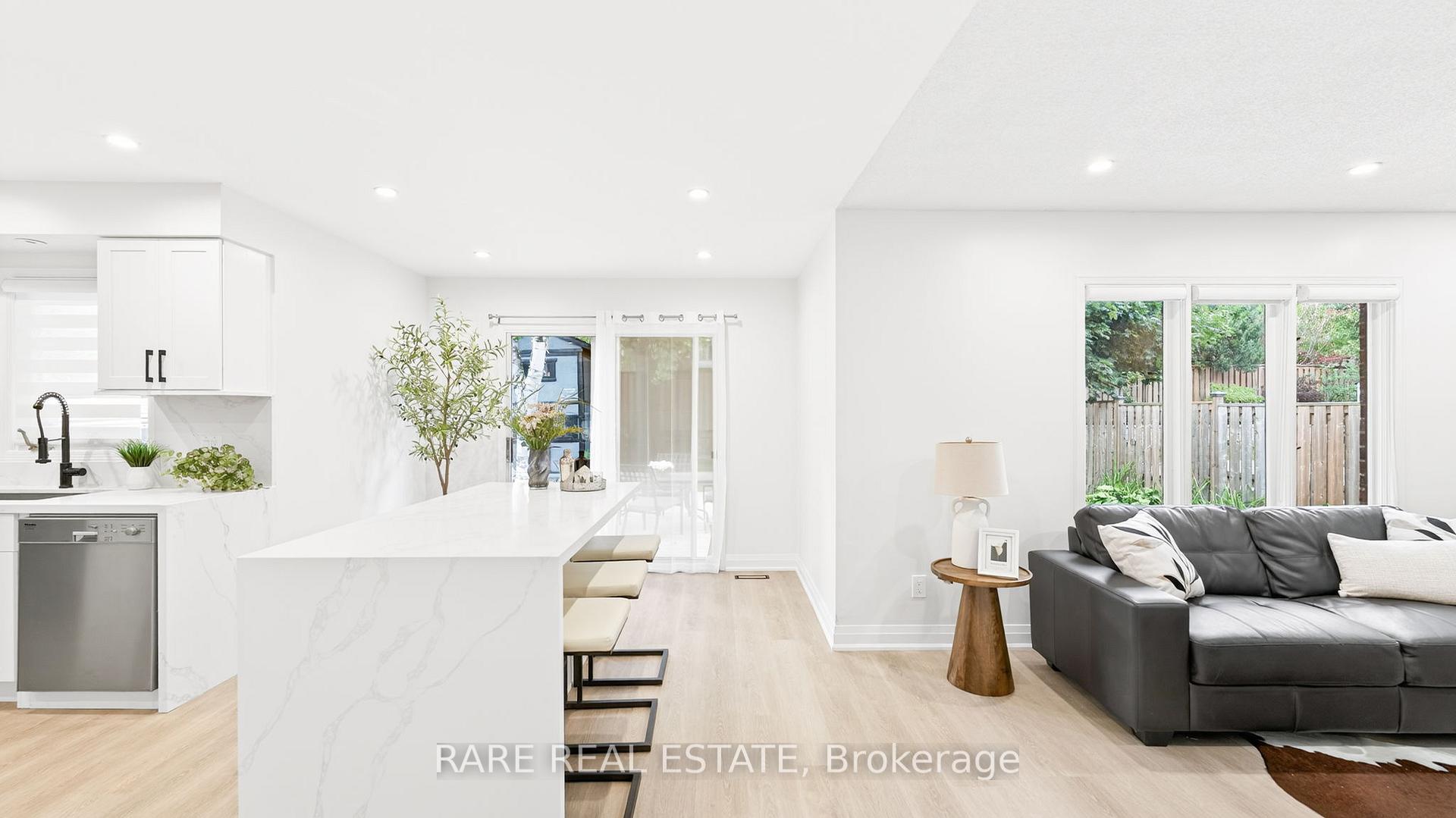 Photo 6 of 6 Carmichael Drive, Whitby, Pringle Creek — HOMEH