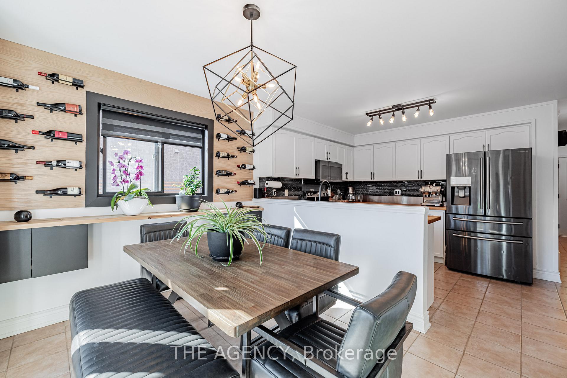 Photo 13 of 45 Castle Park Boulevard, Vaughan, Sonoma Heights — HOMEH