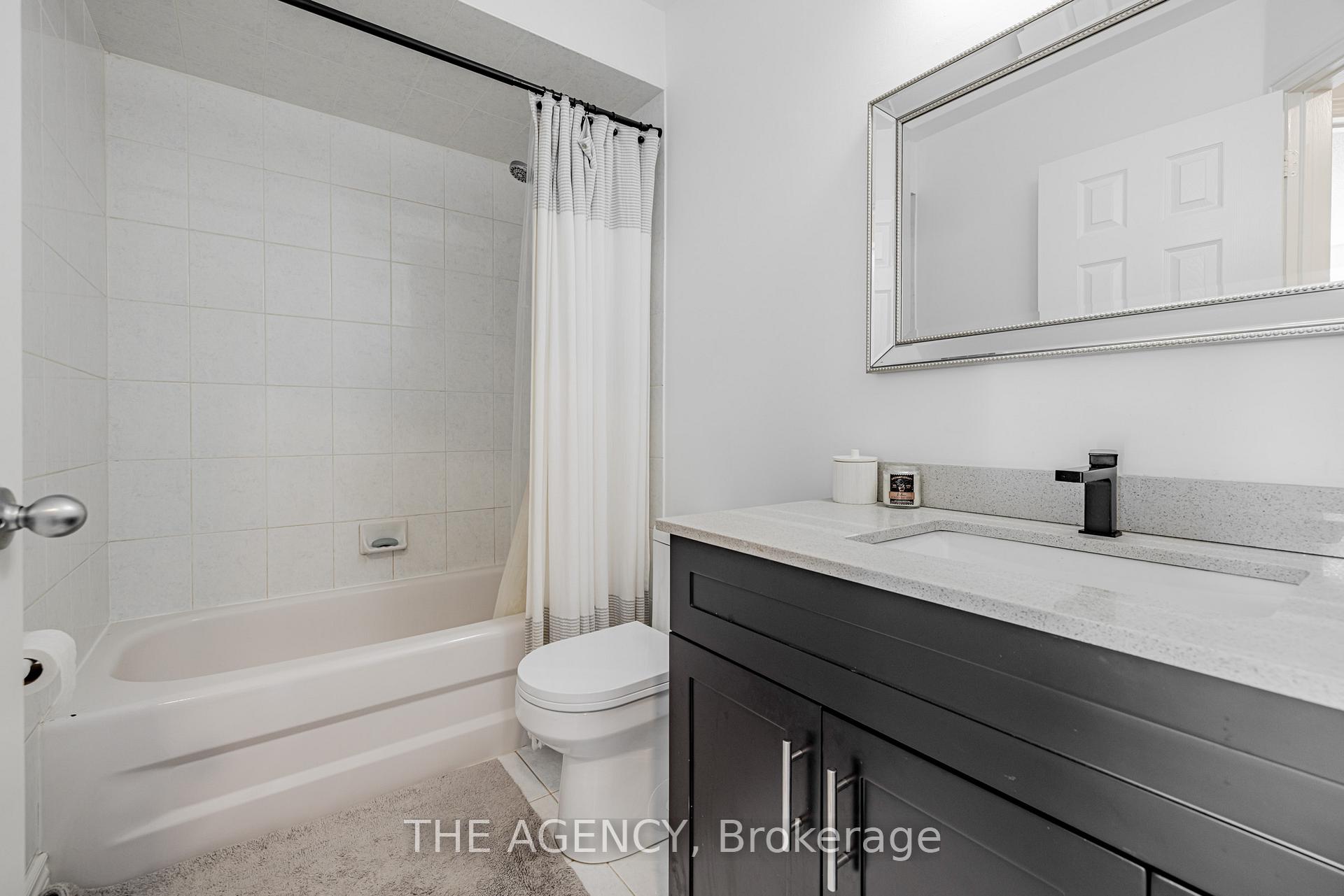 Photo 17 of 45 Castle Park Boulevard, Vaughan, Sonoma Heights — HOMEH