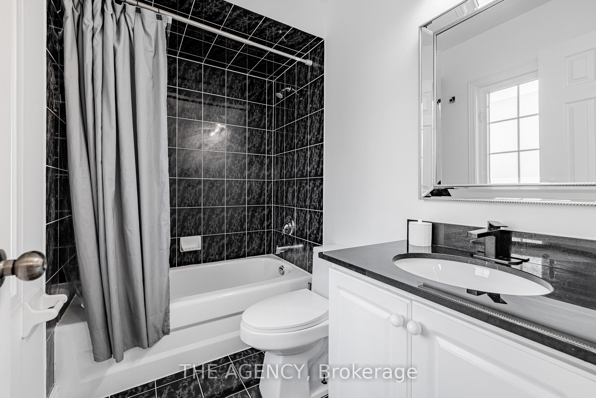 Photo 19 of 45 Castle Park Boulevard, Vaughan, Sonoma Heights — HOMEH