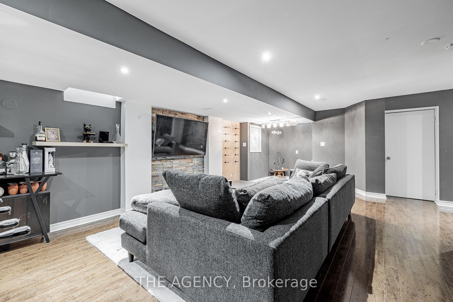 Photo 23 of 45 Castle Park Boulevard, Vaughan, Sonoma Heights — HOMEH