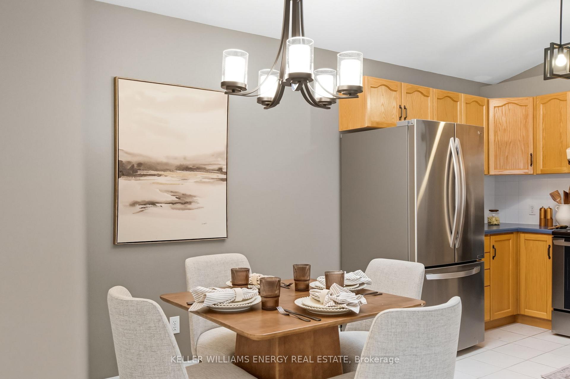 Photo 8 of 1 Daiseyfield Avenue, Clarington, Courtice — HOMEH