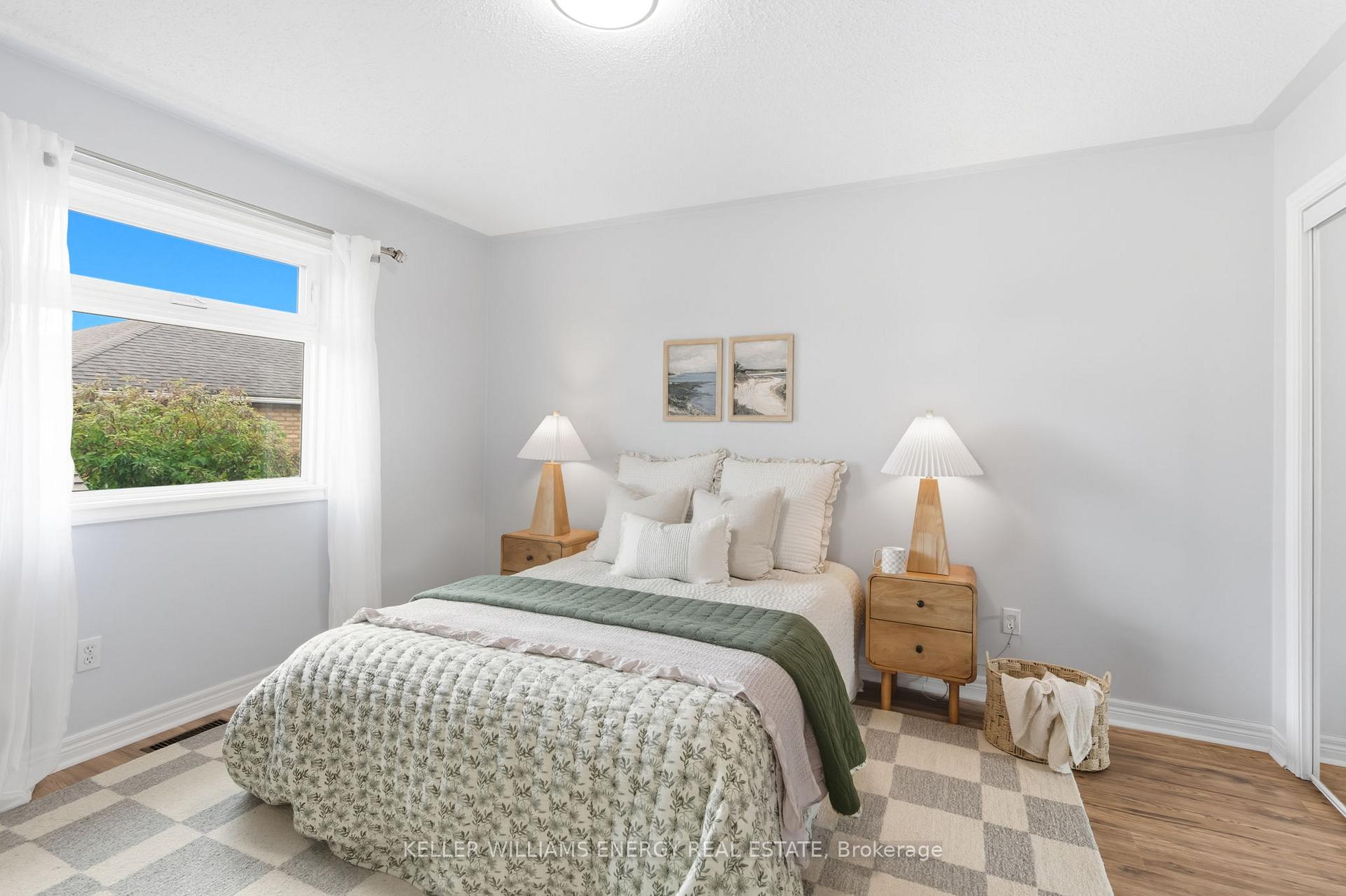 Photo 20 of 1 Daiseyfield Avenue, Clarington, Courtice — HOMEH