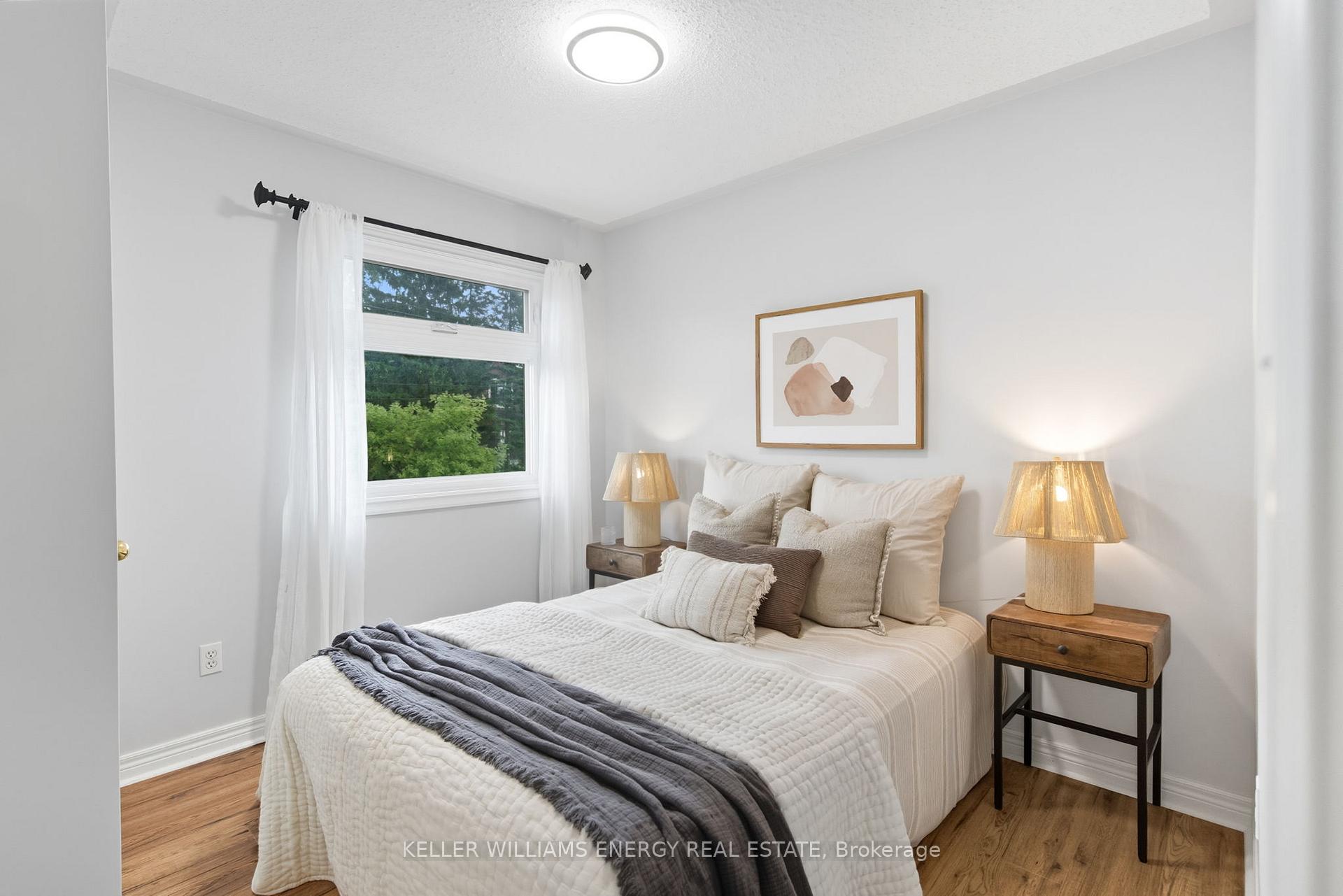 Photo 24 of 1 Daiseyfield Avenue, Clarington, Courtice — HOMEH