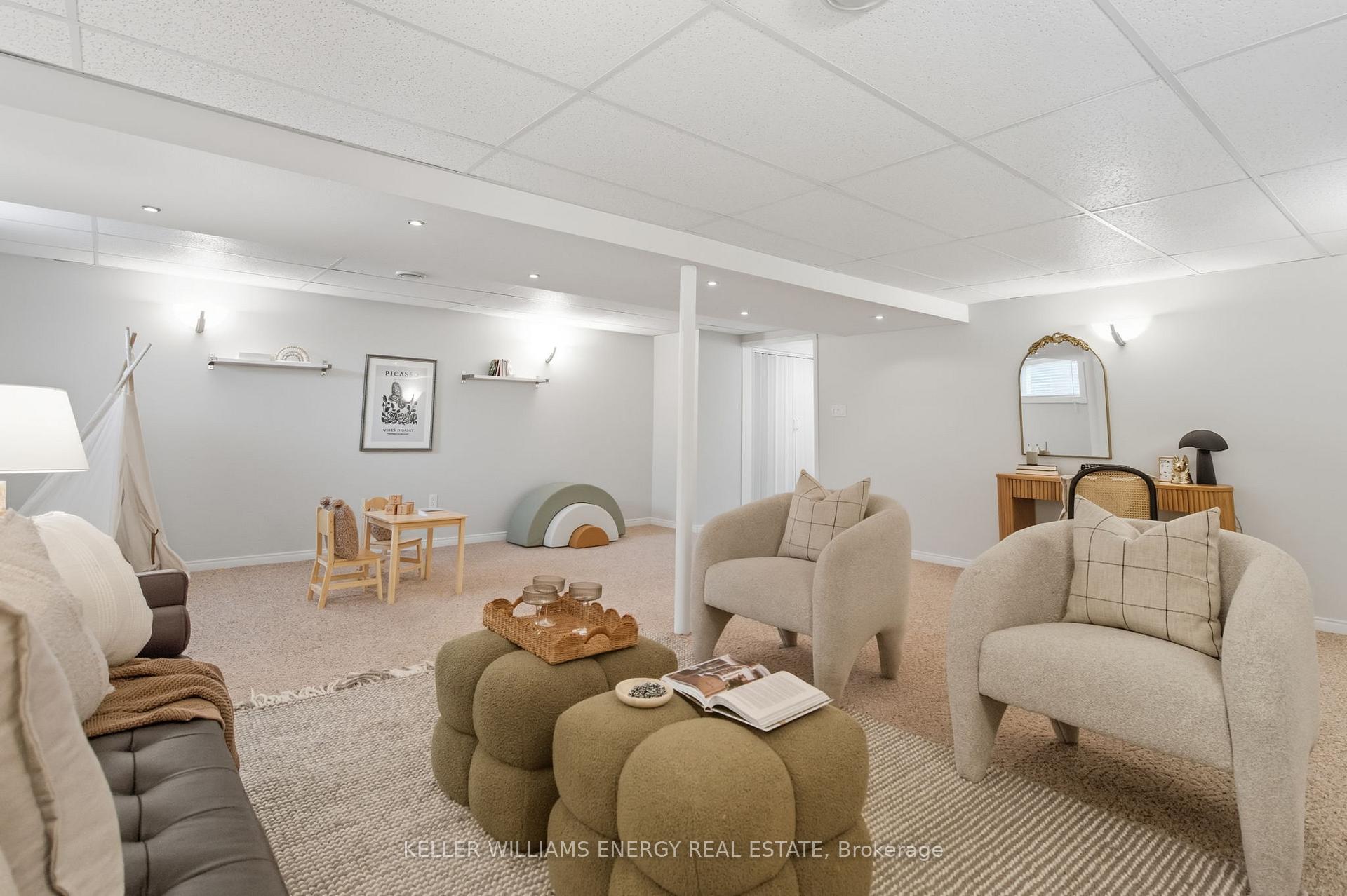 Photo 31 of 1 Daiseyfield Avenue, Clarington, Courtice — HOMEH