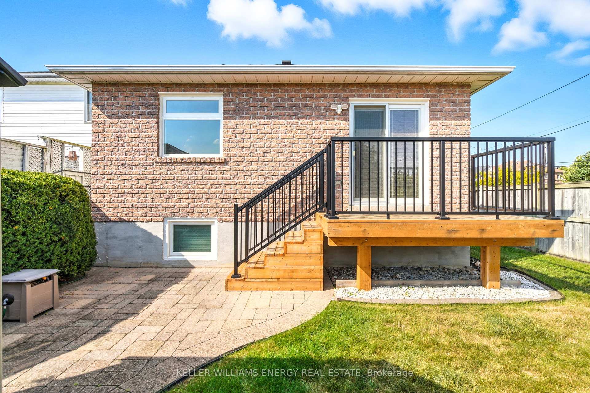 Photo 36 of 1 Daiseyfield Avenue, Clarington, Courtice — HOMEH